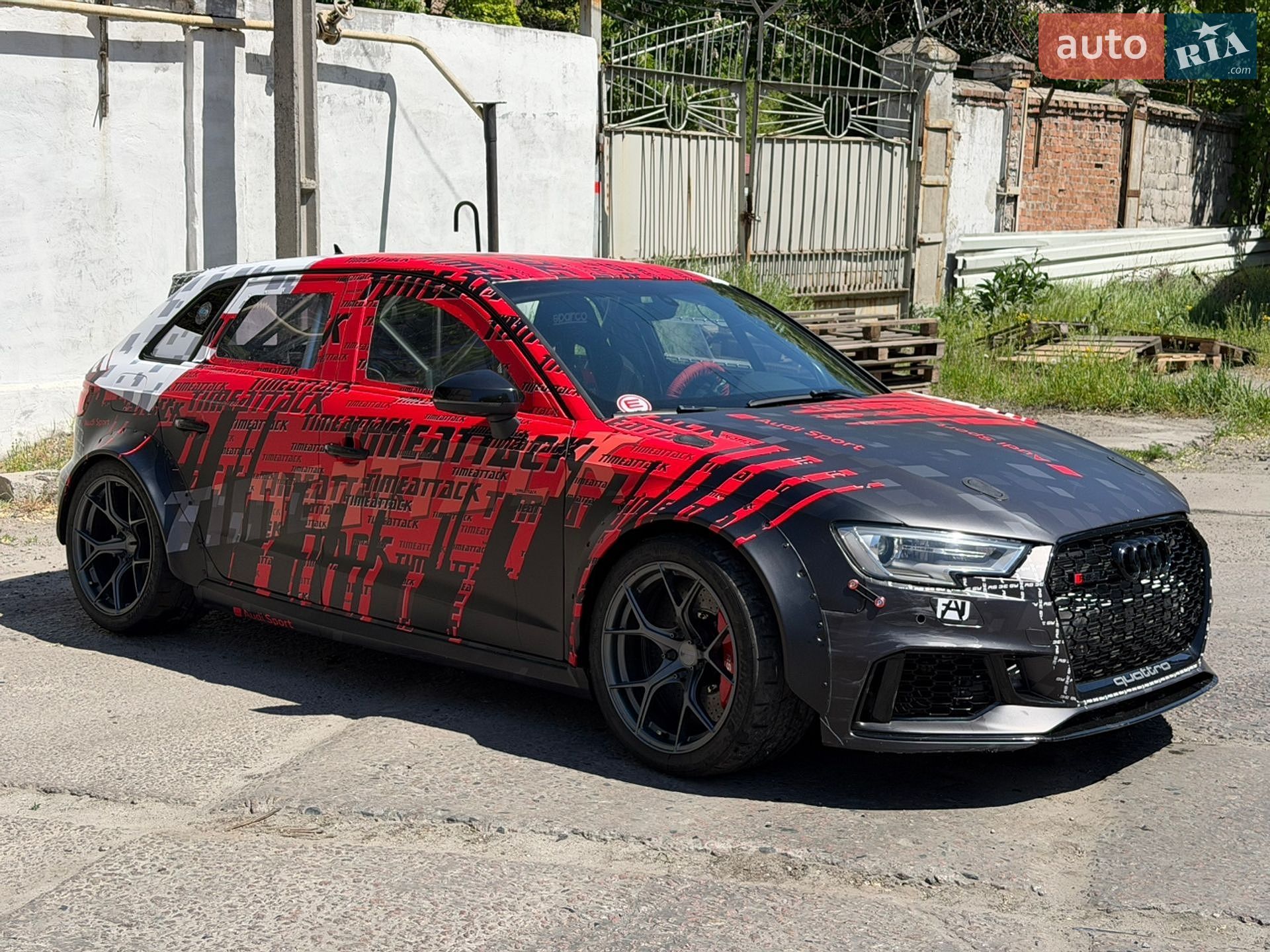 Audi RS3 2019 VIN WUAZZZ8V9KA900977 фото оголошення 28 з 33