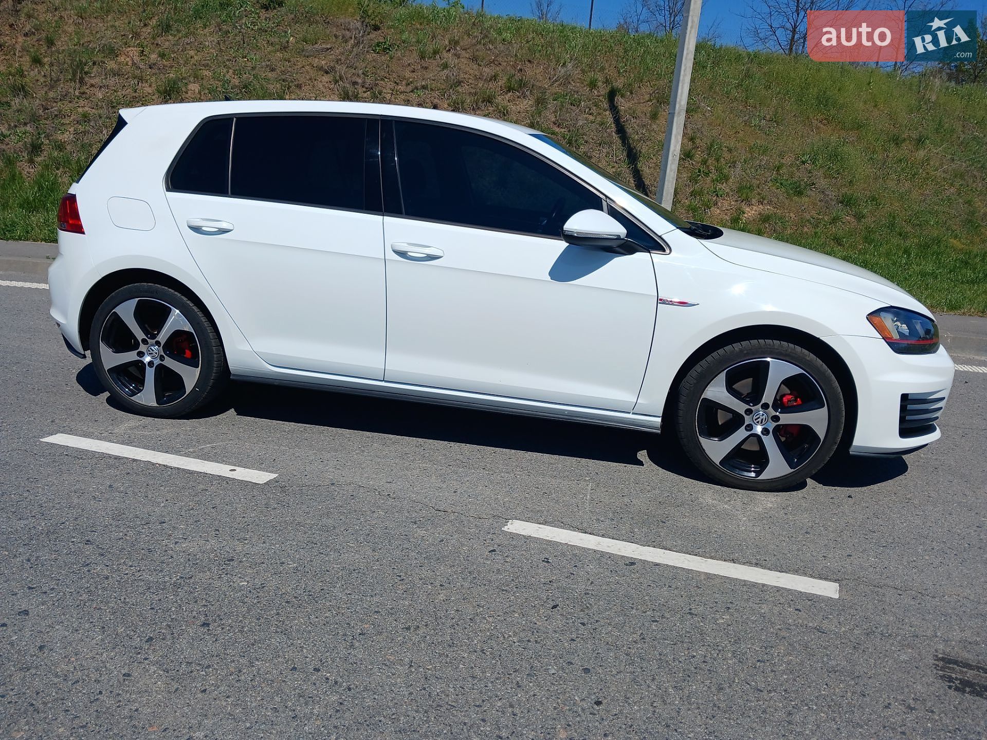 Volkswagen Golf GTI 2015 VIN 3VW4T7AU3FM100891 фото оголошення 8 з 25
