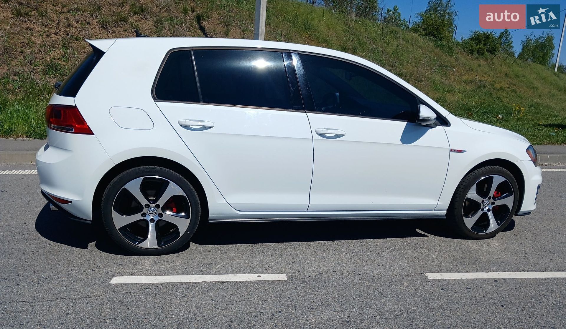 Volkswagen Golf GTI 2015 VIN 3VW4T7AU3FM100891 фото оголошення 10 з 25