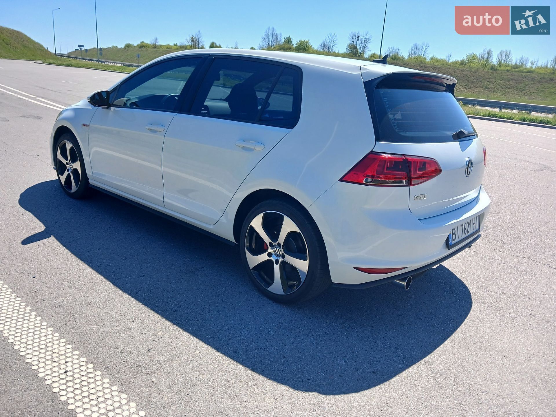 Volkswagen Golf GTI 2015 VIN 3VW4T7AU3FM100891 фото оголошення 17 з 25