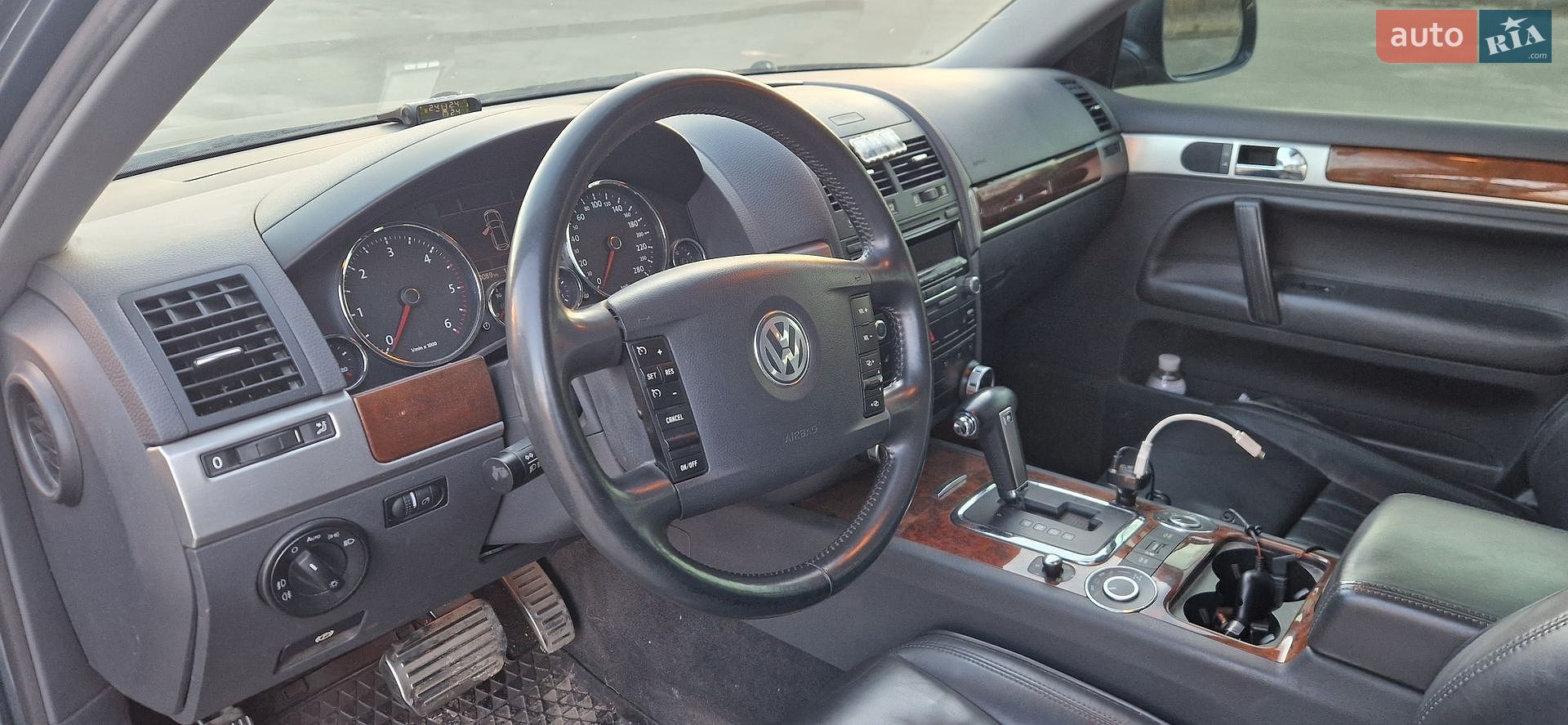 Volkswagen Touareg 2009 VIN WVGZZZ7LZ9D030186 фото оголошення 15 з 25
