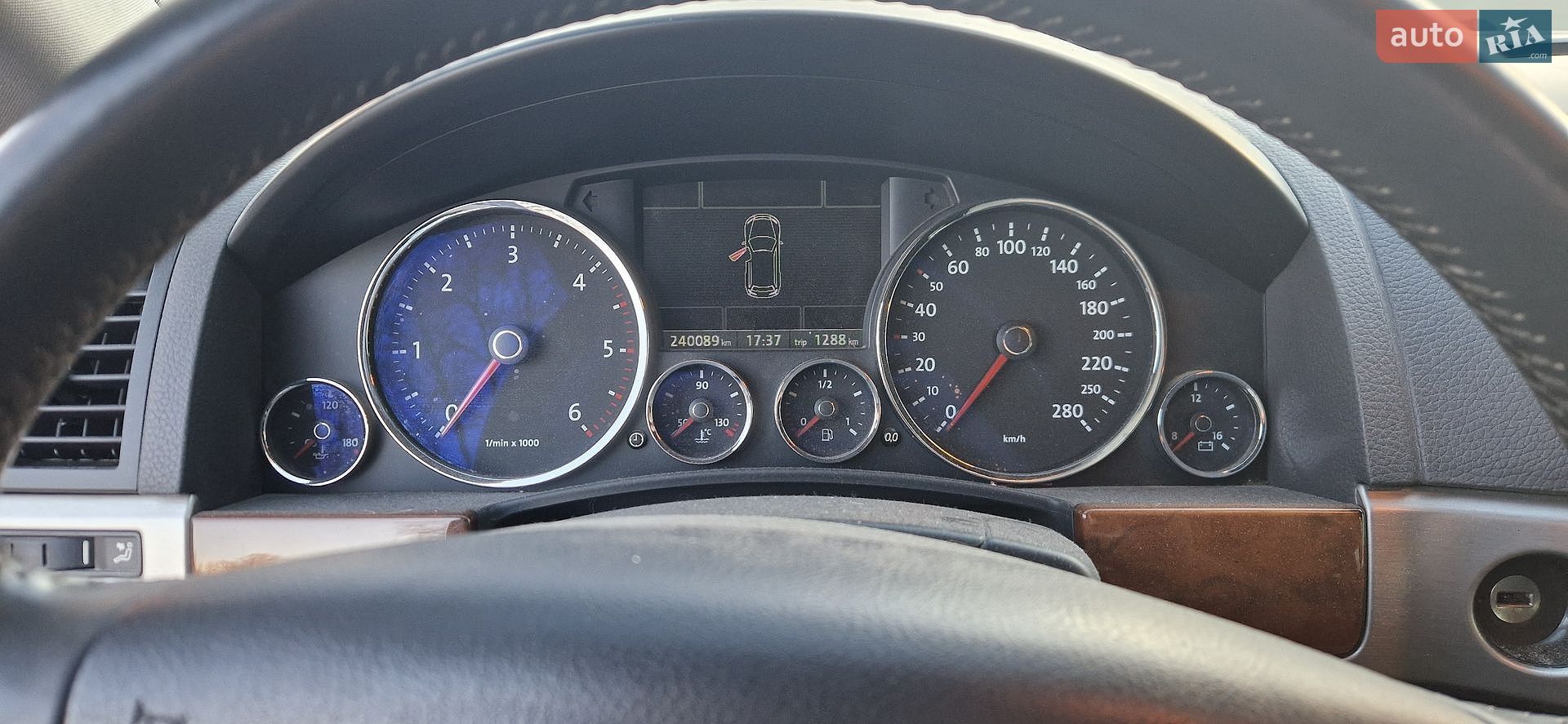 Volkswagen Touareg 2009 VIN WVGZZZ7LZ9D030186 фото оголошення 17 з 25