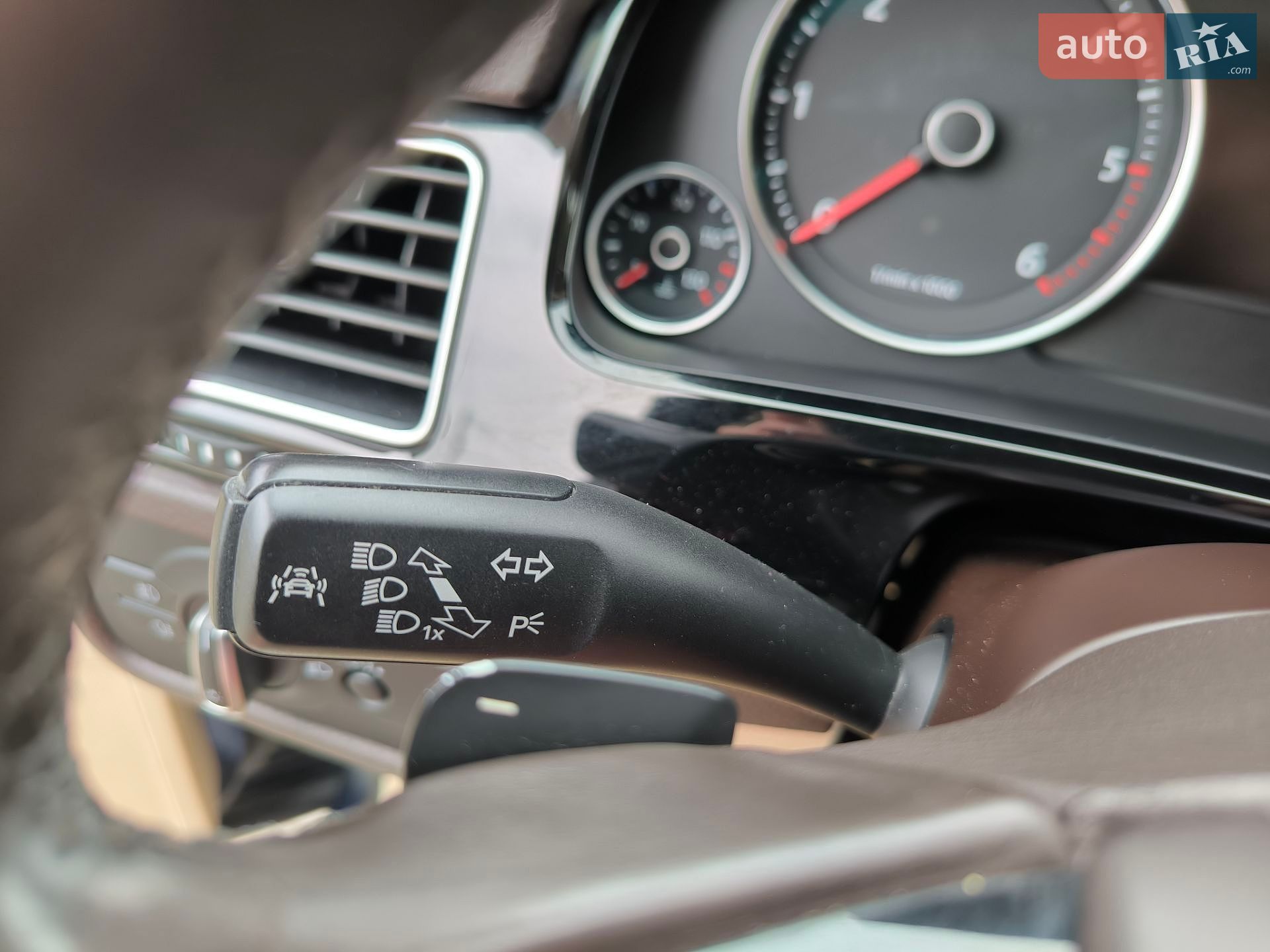 Volkswagen Touareg 2014 VIN WVGZZZ7PZED044873 фото оголошення 109 з 193