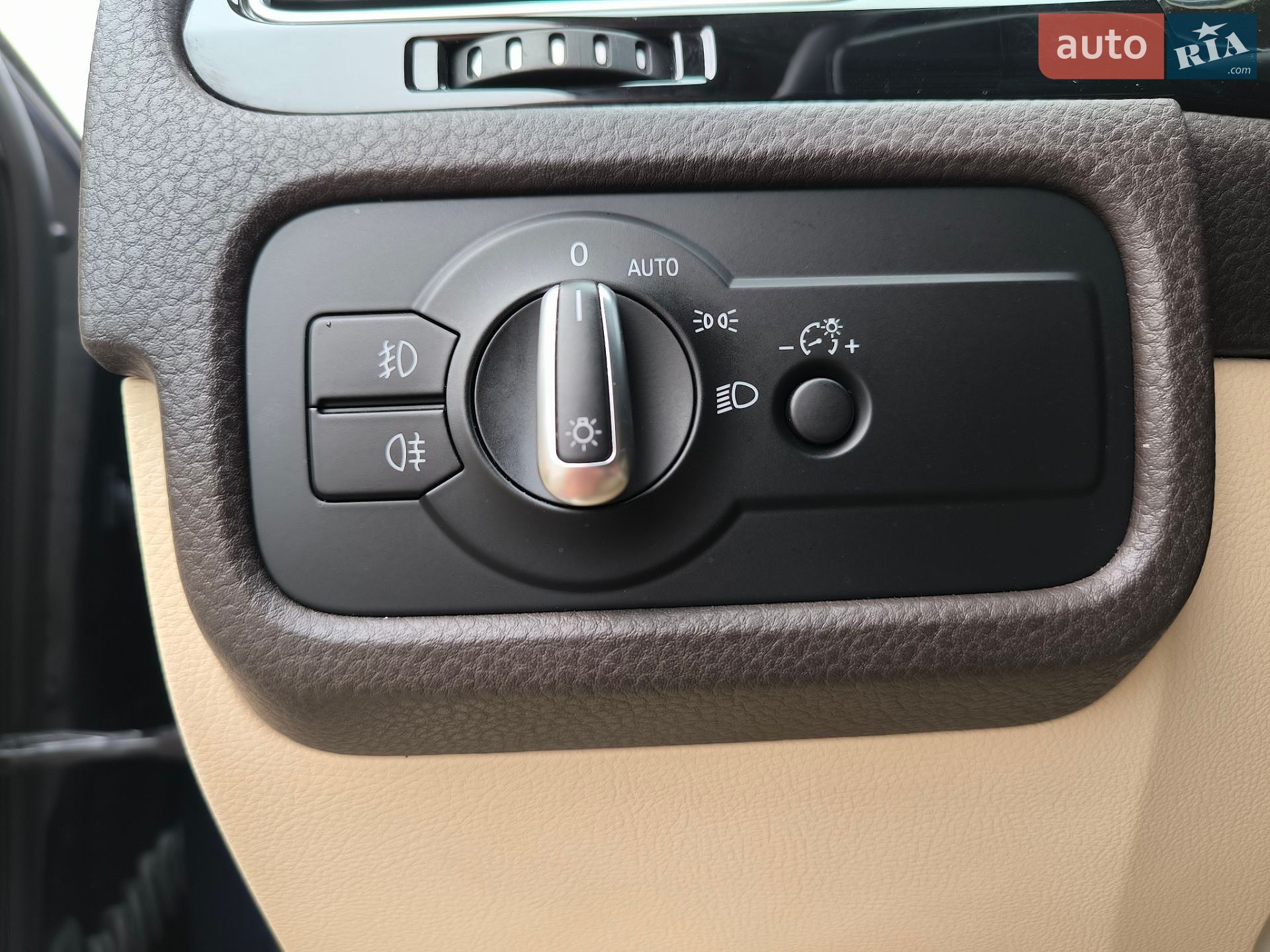 Volkswagen Touareg 2014 VIN WVGZZZ7PZED044873 фото оголошення 102 з 193