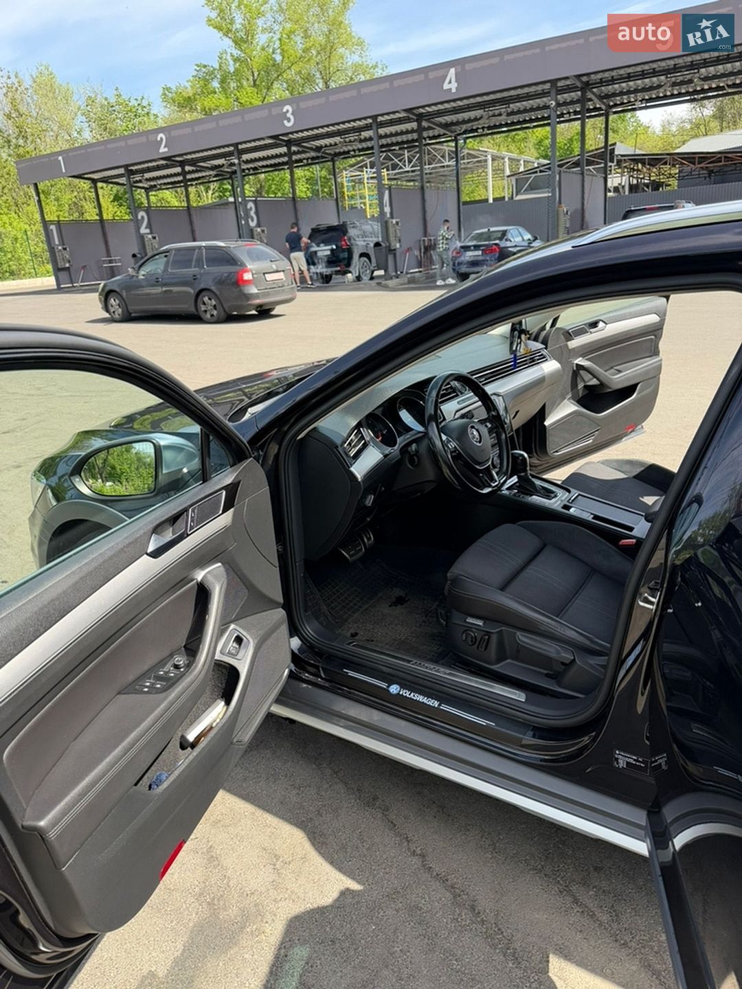 Volkswagen Passat Alltrack 2015 VIN WVWZZZ3CZGE107757 фото оголошення 8 з 16