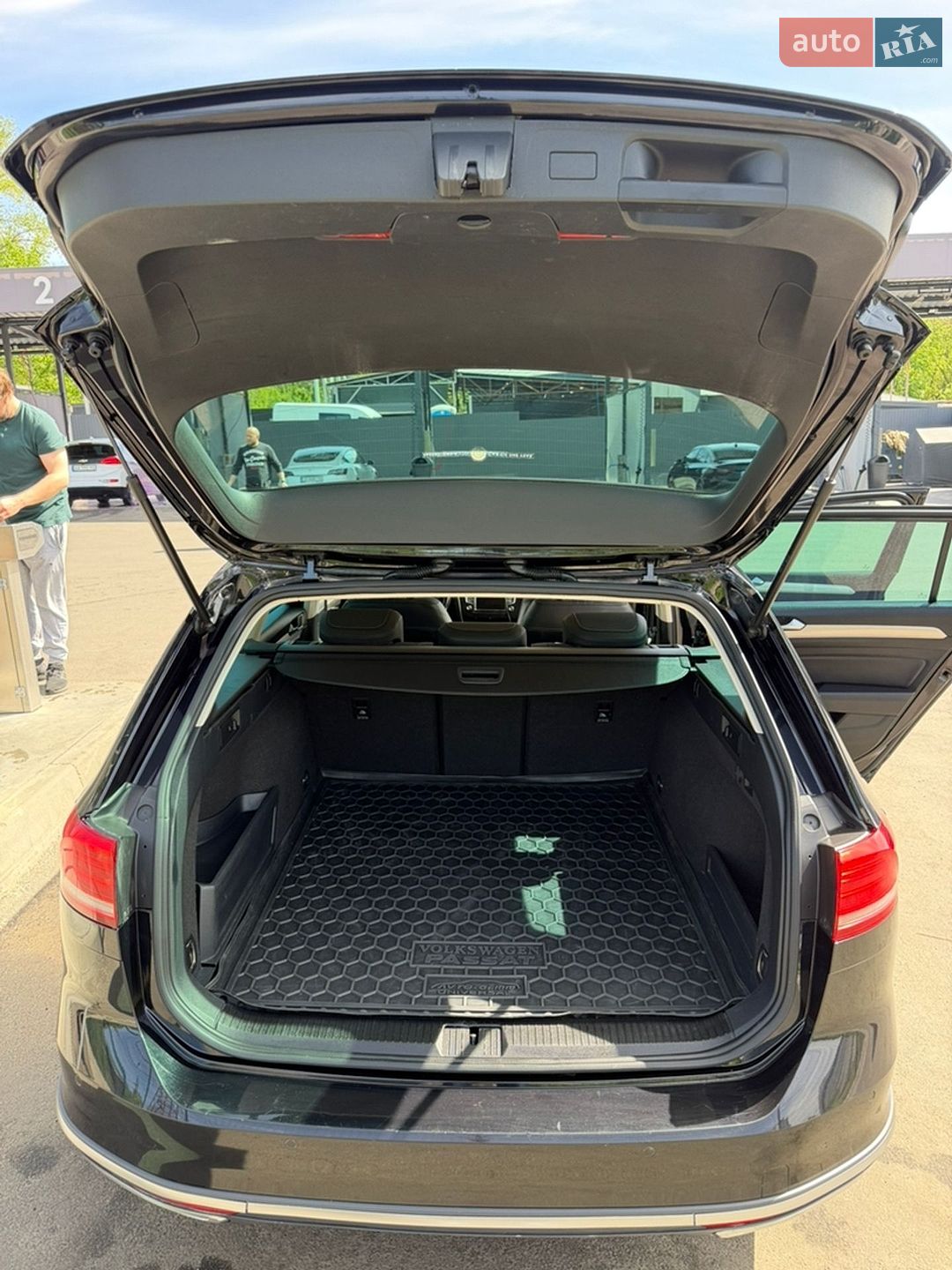 Volkswagen Passat Alltrack 2015 VIN WVWZZZ3CZGE107757 фото оголошення 4 з 16