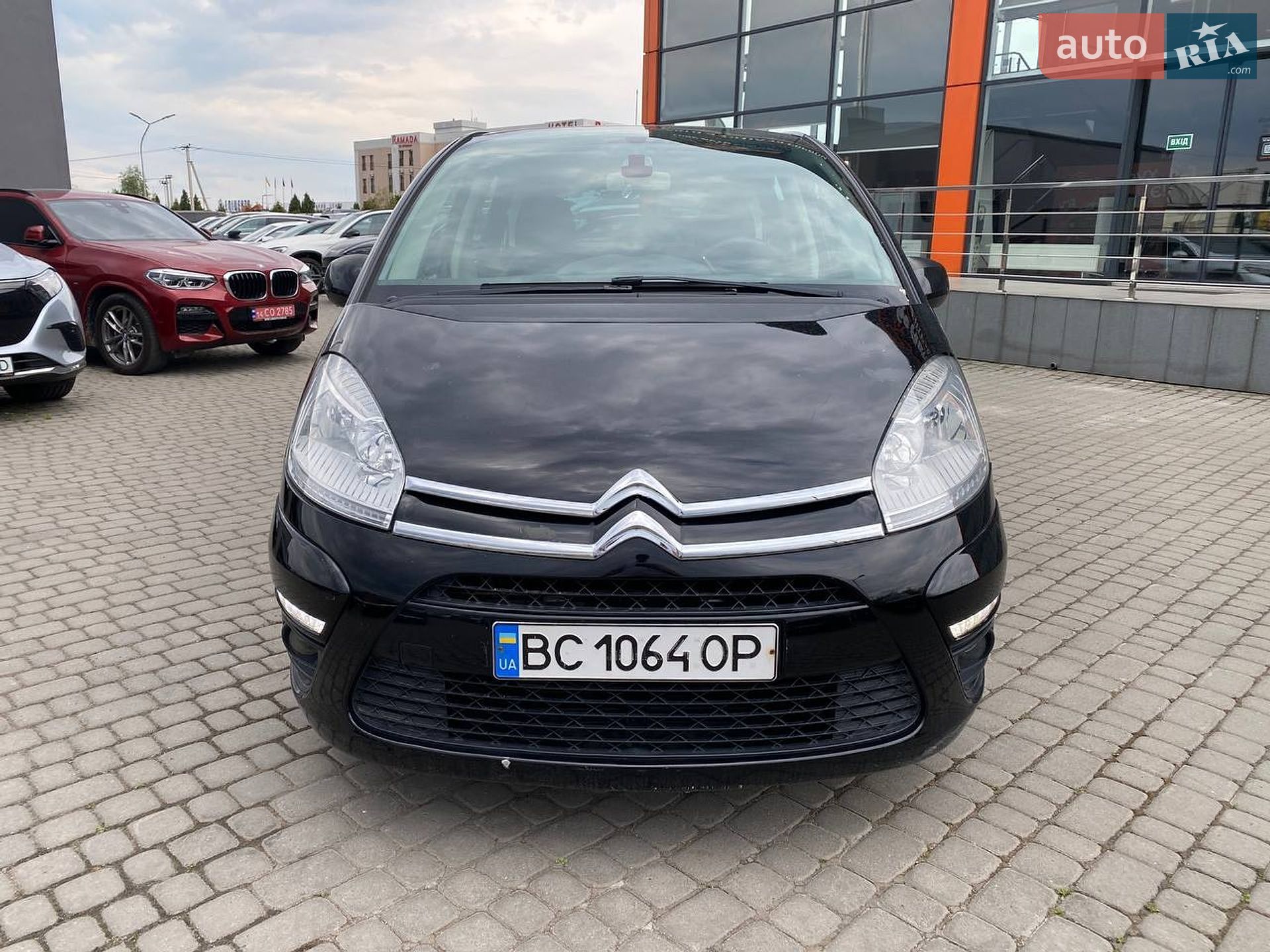 Citroen C4 Picasso 2011 VIN VF7UD9HR8BJ669639 фото оголошення 2 з 23