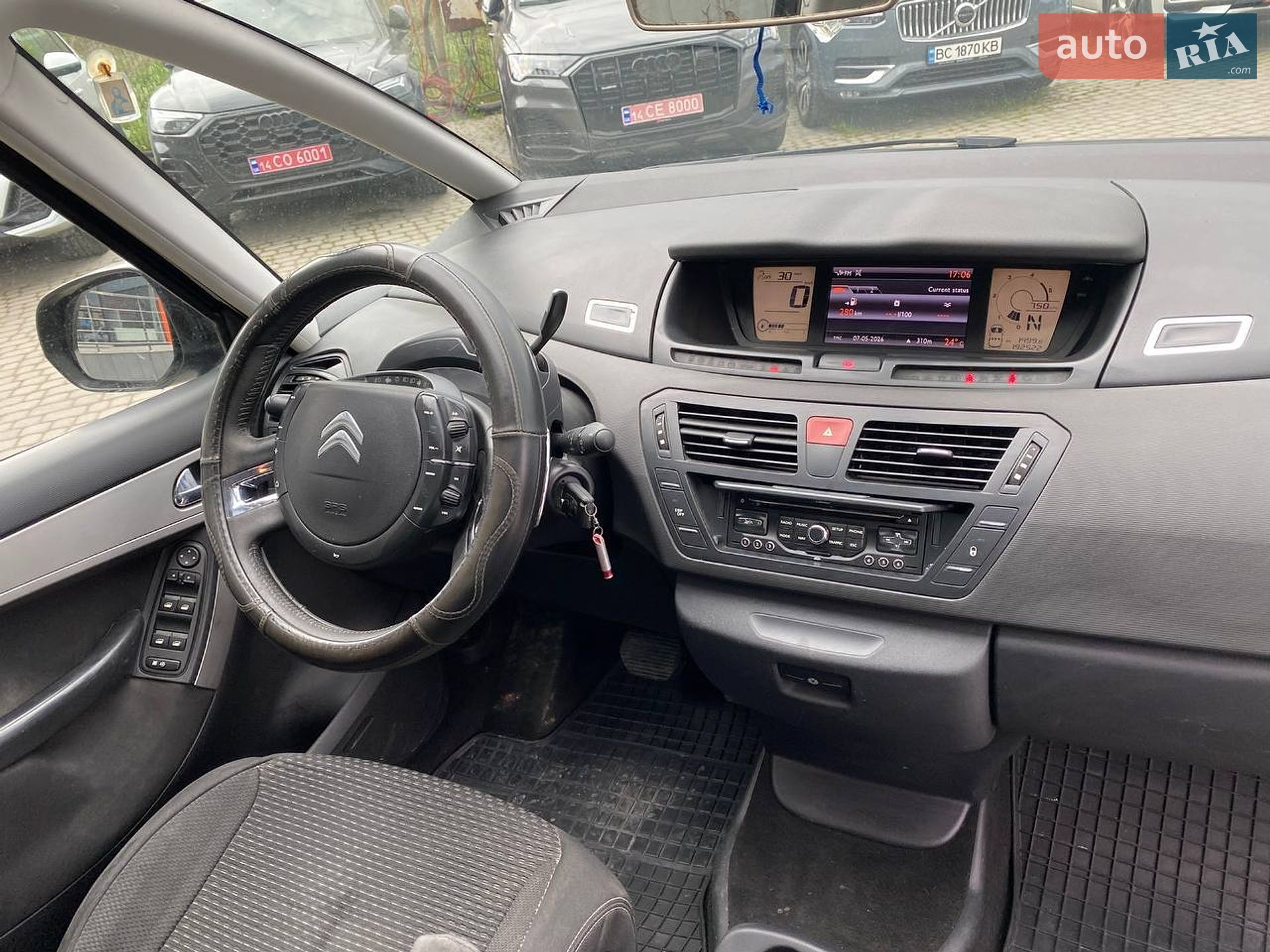 Citroen C4 Picasso 2011 VIN VF7UD9HR8BJ669639 фото оголошення 10 з 23