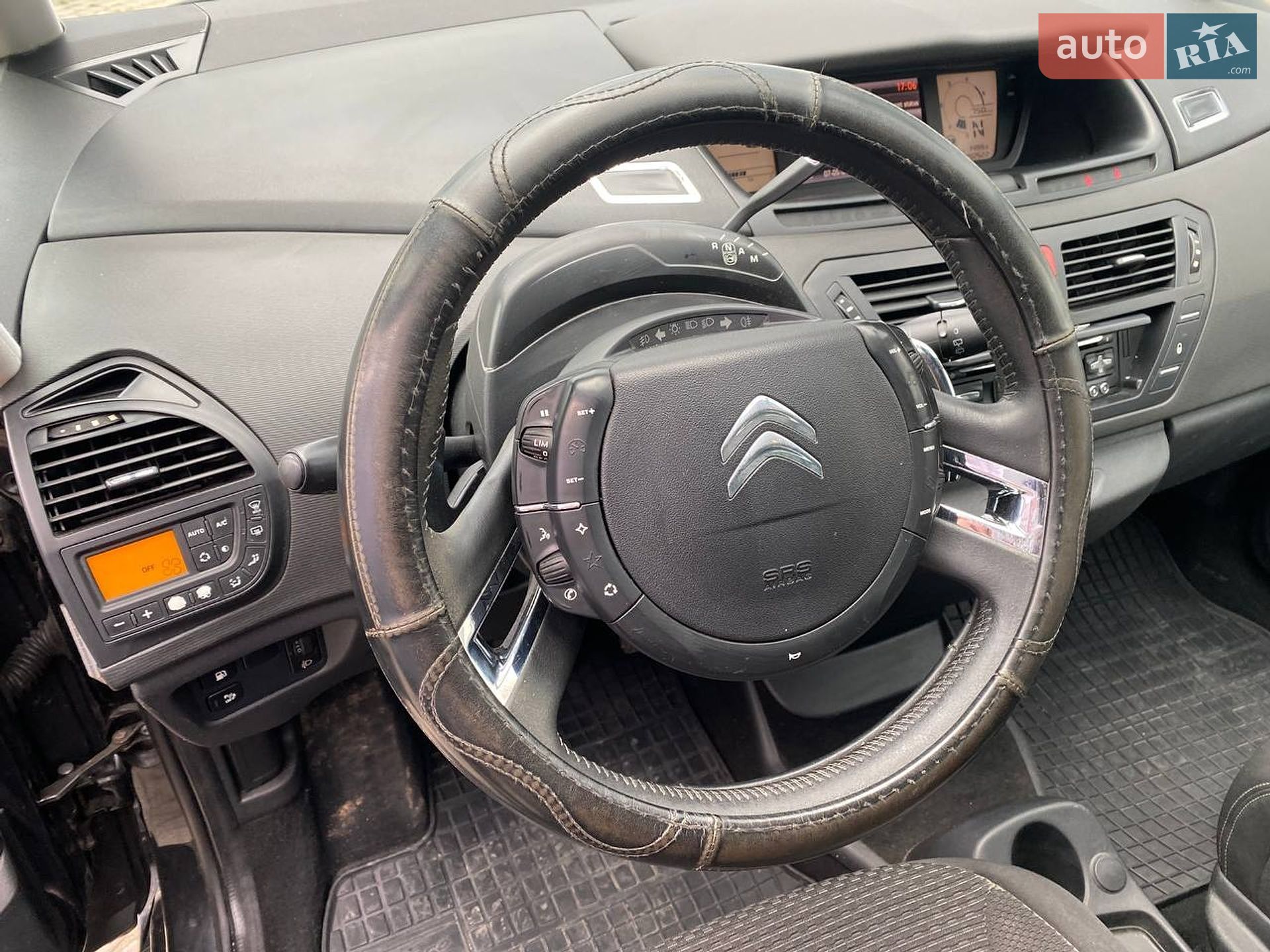 Citroen C4 Picasso 2011 VIN VF7UD9HR8BJ669639 фото оголошення 14 з 23