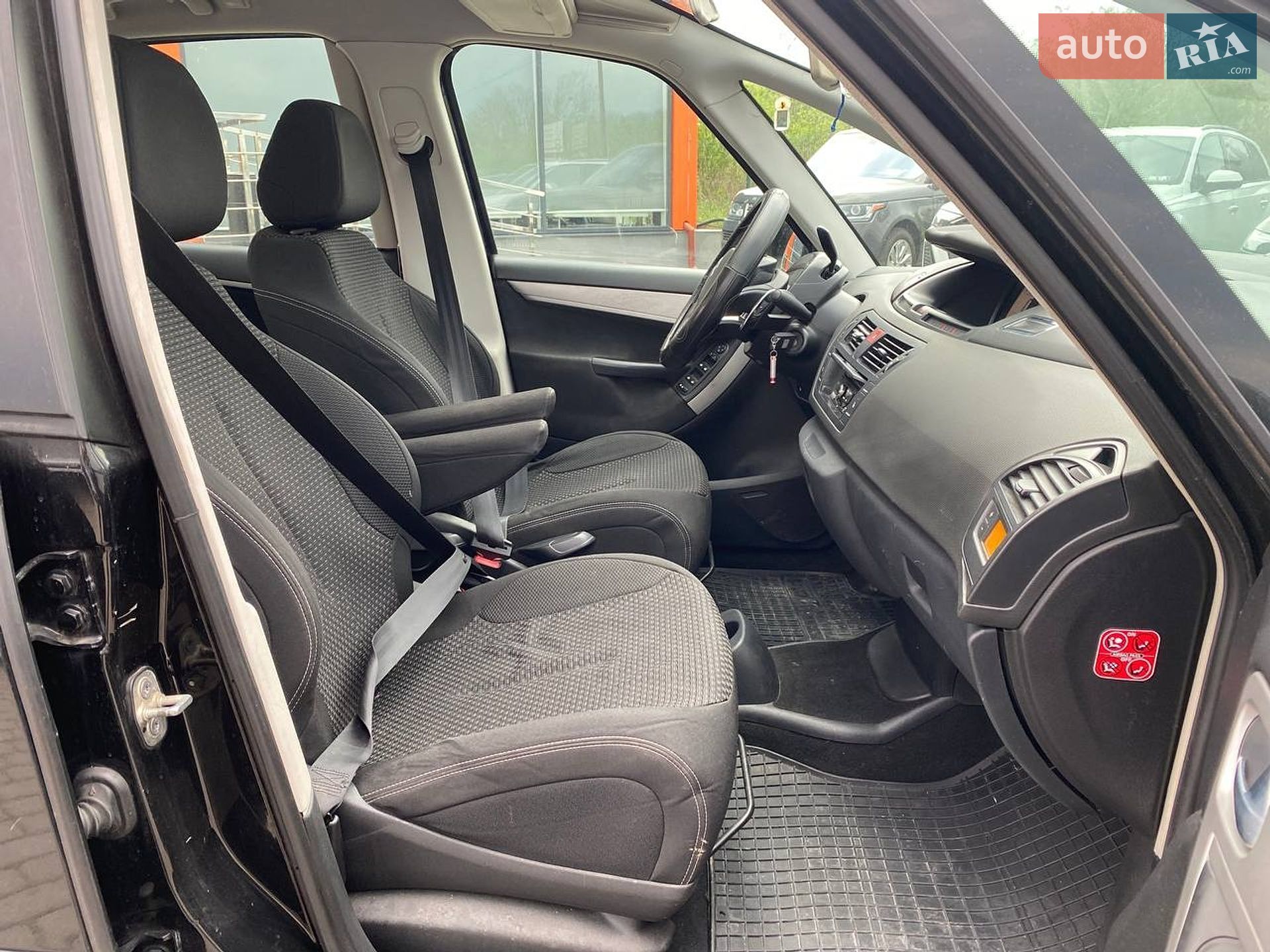 Citroen C4 Picasso 2011 VIN VF7UD9HR8BJ669639 фото оголошення 19 з 23