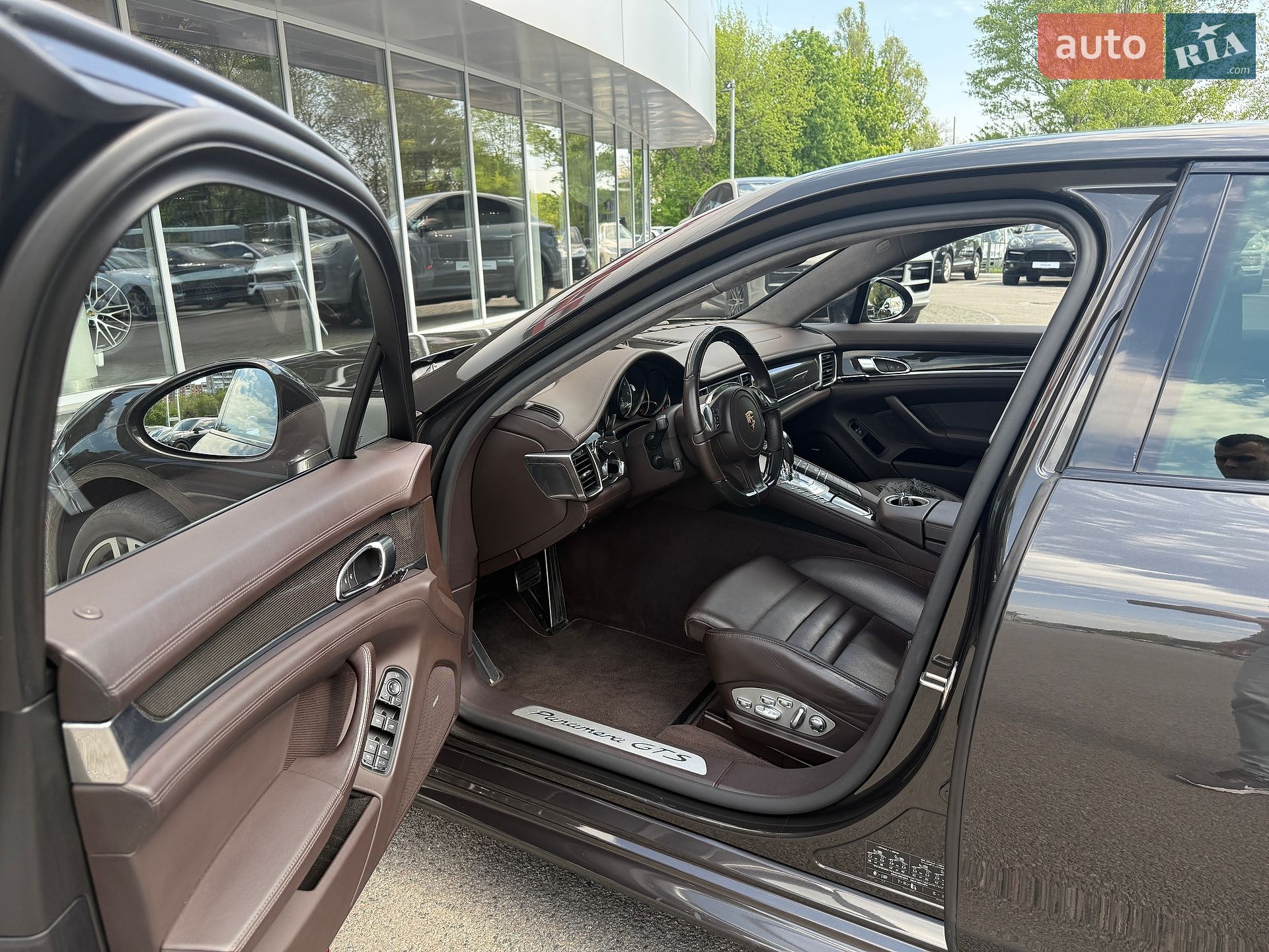 Porsche Panamera 2013 VIN WP0ZZZ97ZEL080238 фото оголошення 11 з 39