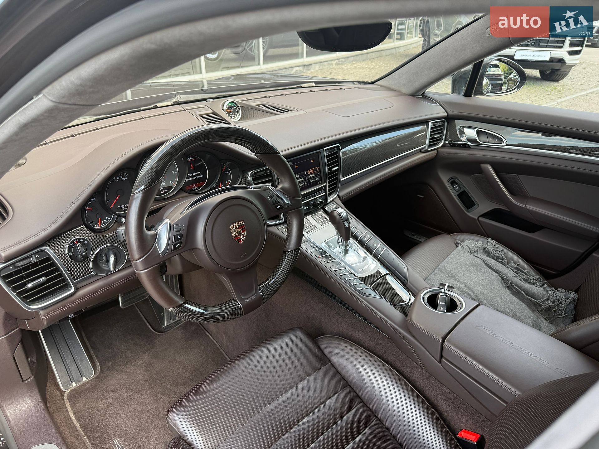 Porsche Panamera 2013 VIN WP0ZZZ97ZEL080238 фото оголошення 14 з 39
