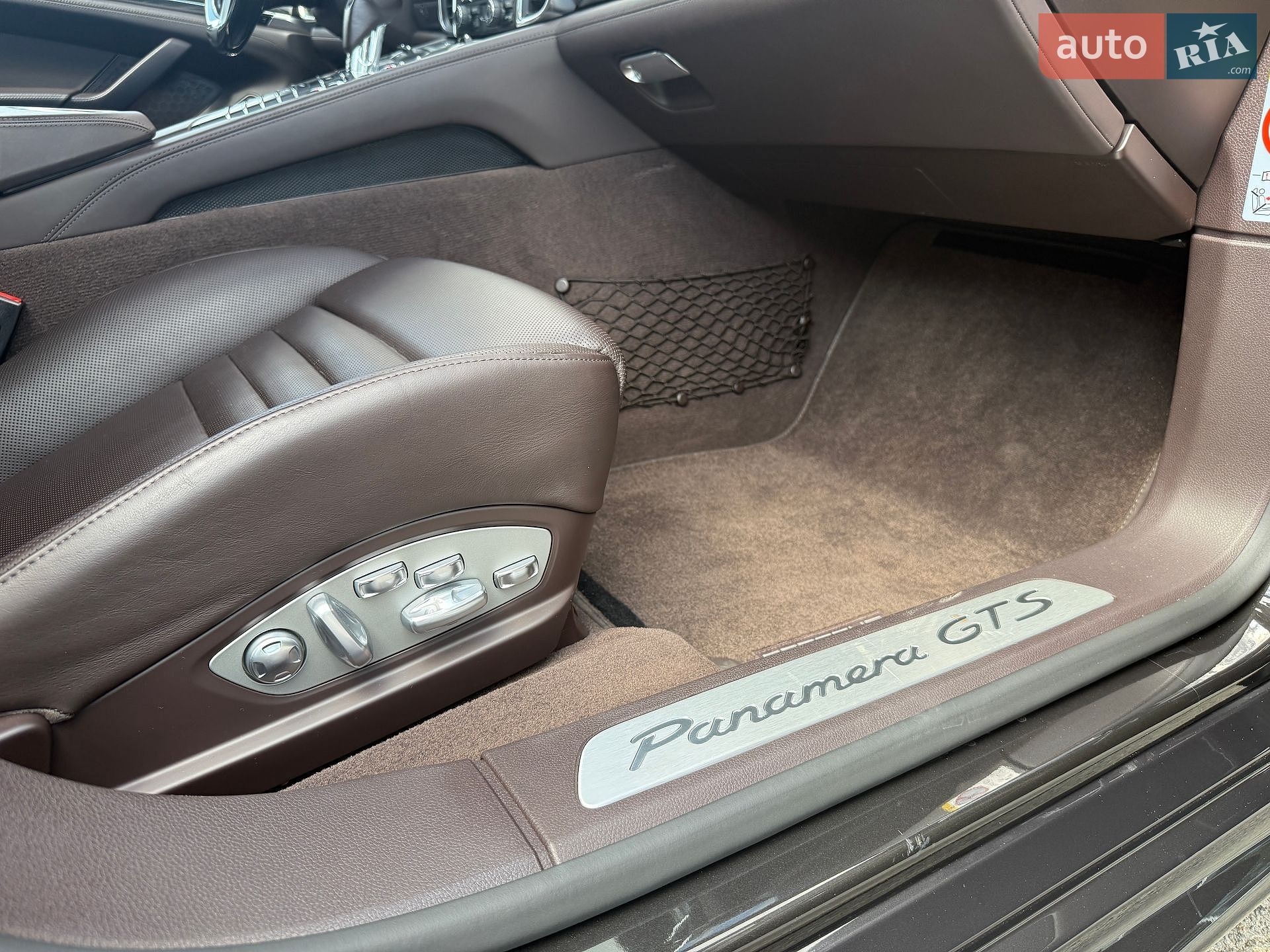 Porsche Panamera 2013 VIN WP0ZZZ97ZEL080238 фото оголошення 21 з 39