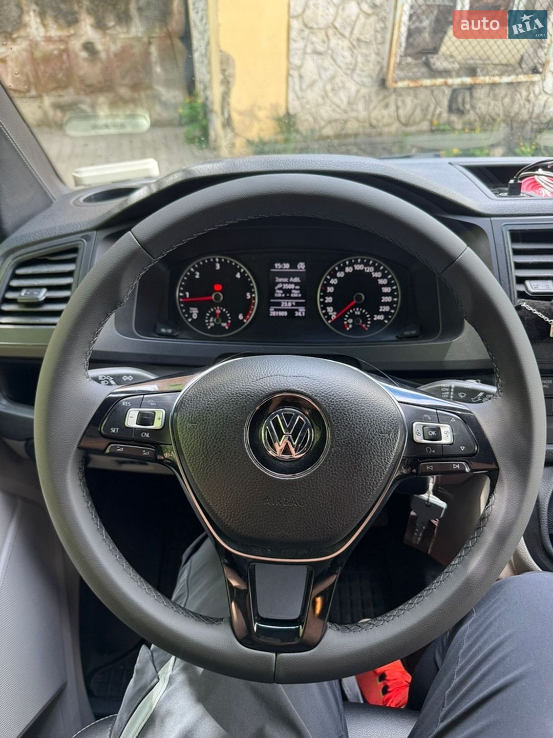 Volkswagen Transporter 2018 VIN WV1ZZZ7HZKH006924 фото оголошення 20 з 23