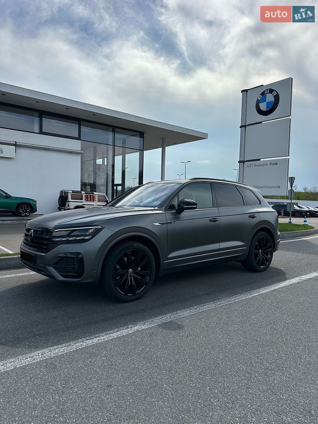 Volkswagen Touareg 2023 VIN WVGZZZCR8PD028476 фото оголошення 3 з 38