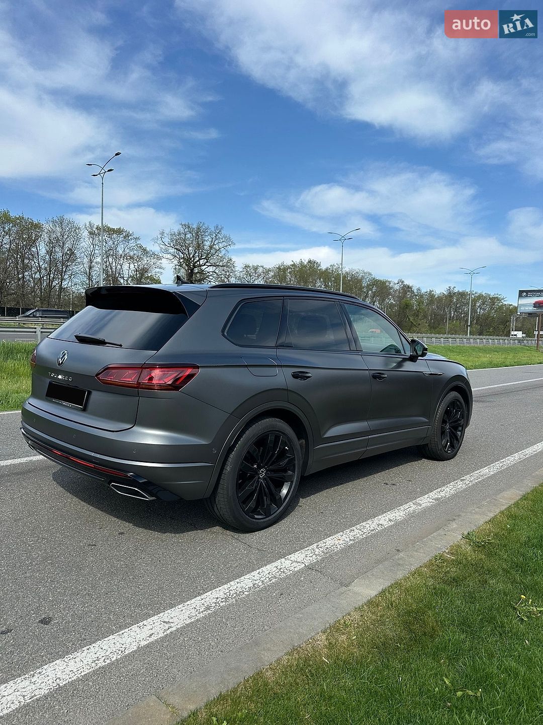 Volkswagen Touareg 2023 VIN WVGZZZCR8PD028476 фото оголошення 13 з 38
