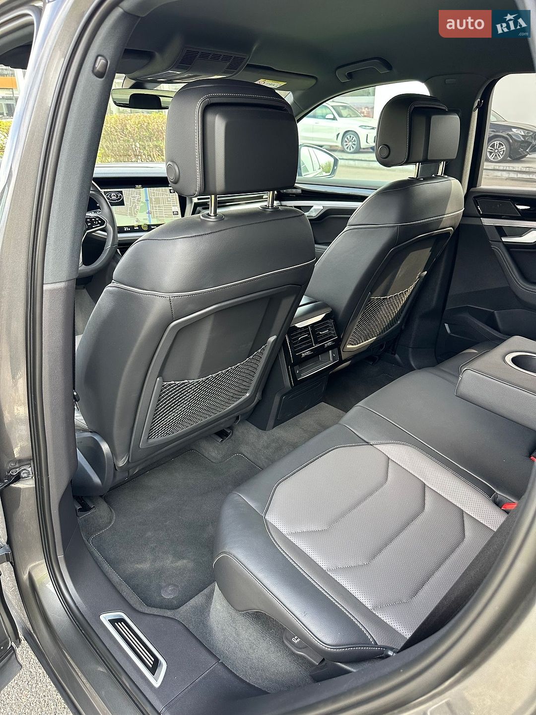 Volkswagen Touareg 2023 VIN WVGZZZCR8PD028476 фото оголошення 28 з 38