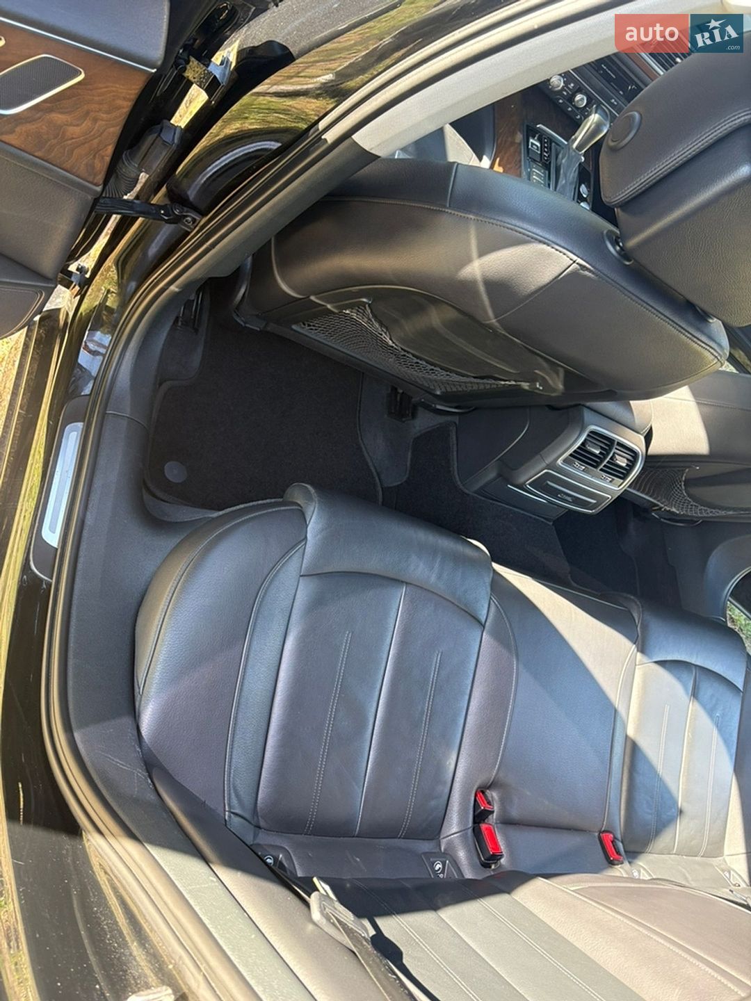 Audi A6 2015 VIN WAUCFAFC8GN115183 фото оголошення 32 з 40