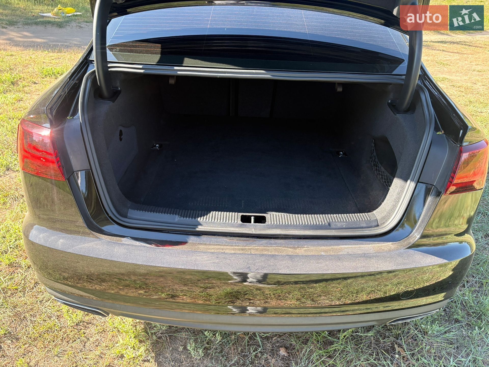 Audi A6 2015 VIN WAUCFAFC8GN115183 фото оголошення 39 з 40