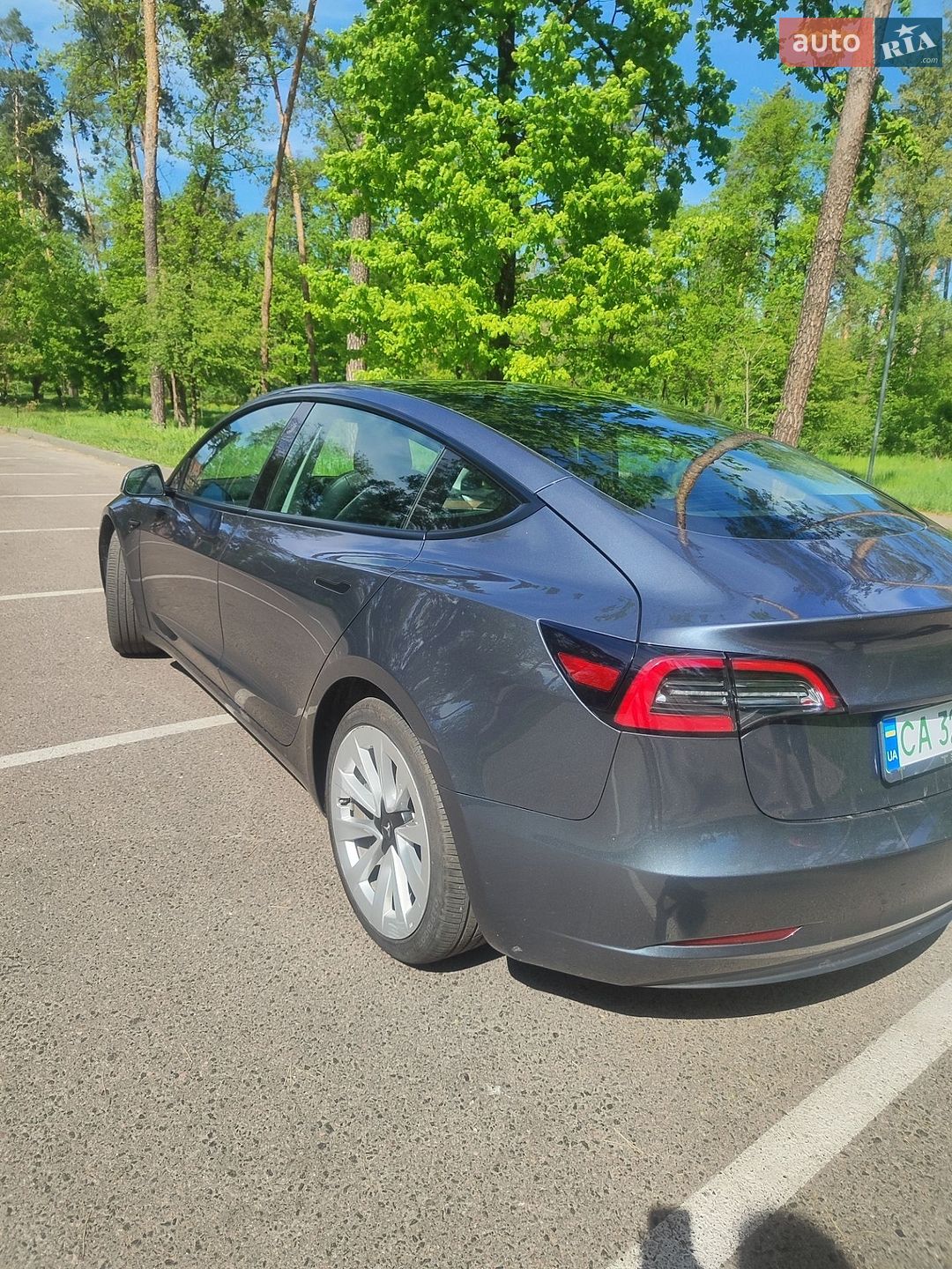 Tesla Model 3 2022 VIN 5YJ3E1EA2PF450346 фото оголошення 3 з 24