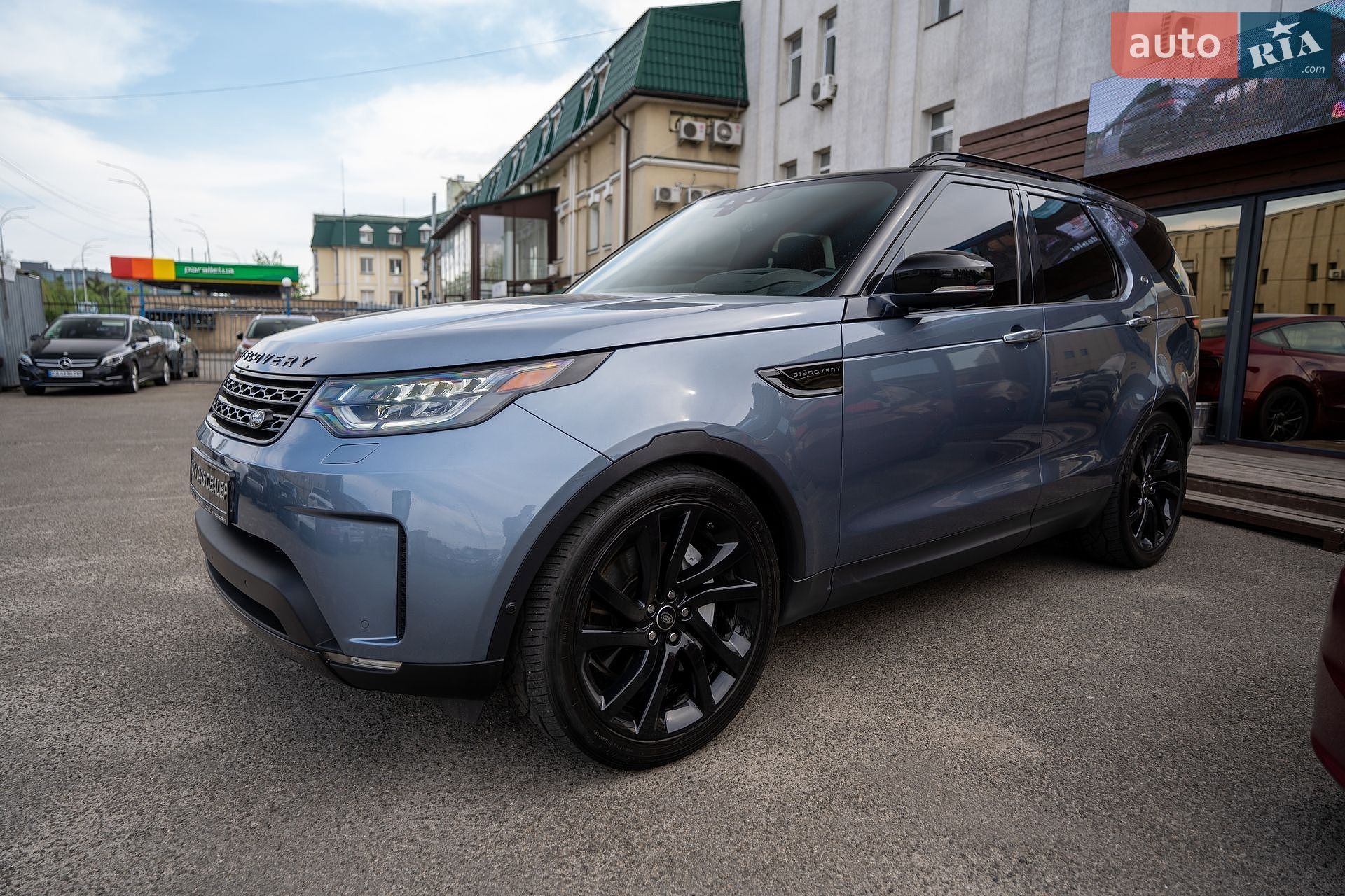 Land Rover Discovery 2019 VIN SALRT2RV1L2416052 фото оголошення 3 з 57