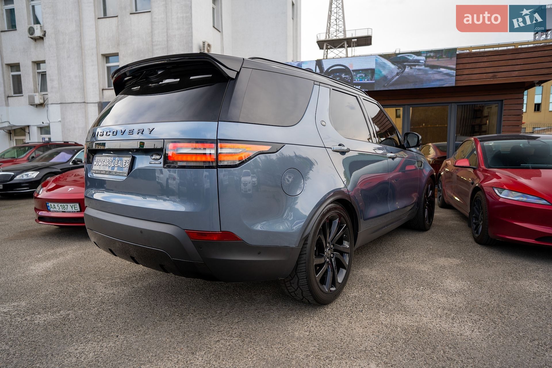 Land Rover Discovery 2019 VIN SALRT2RV1L2416052 фото оголошення 15 з 57
