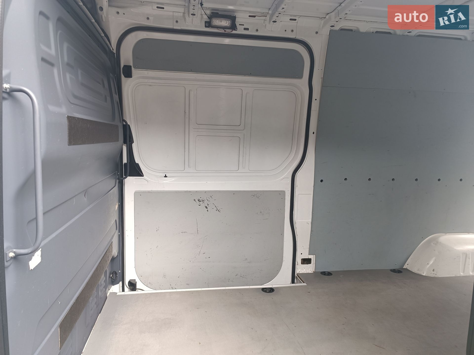 Mercedes-Benz Sprinter 2020 VIN WDB9076351P087635 фото оголошення 46 з 64