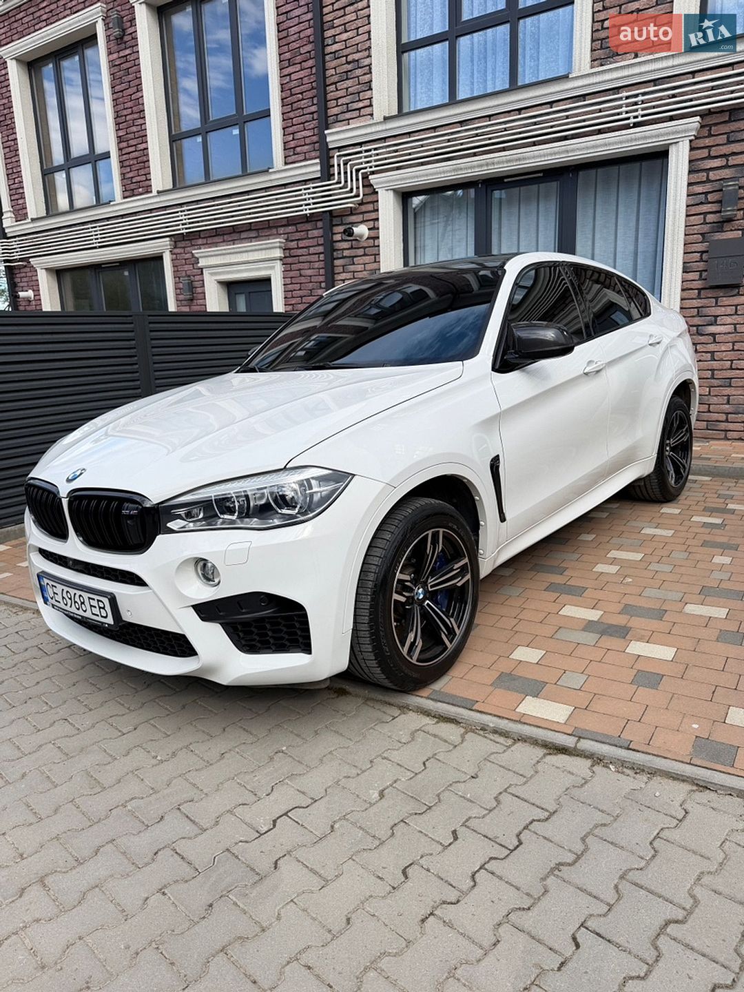 BMW X6 2017 VIN 5UXKU6C38H0W38674 фото оголошення 3 з 31