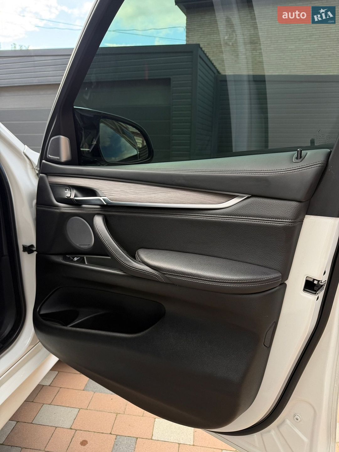 BMW X6 2017 VIN 5UXKU6C38H0W38674 фото оголошення 15 з 31