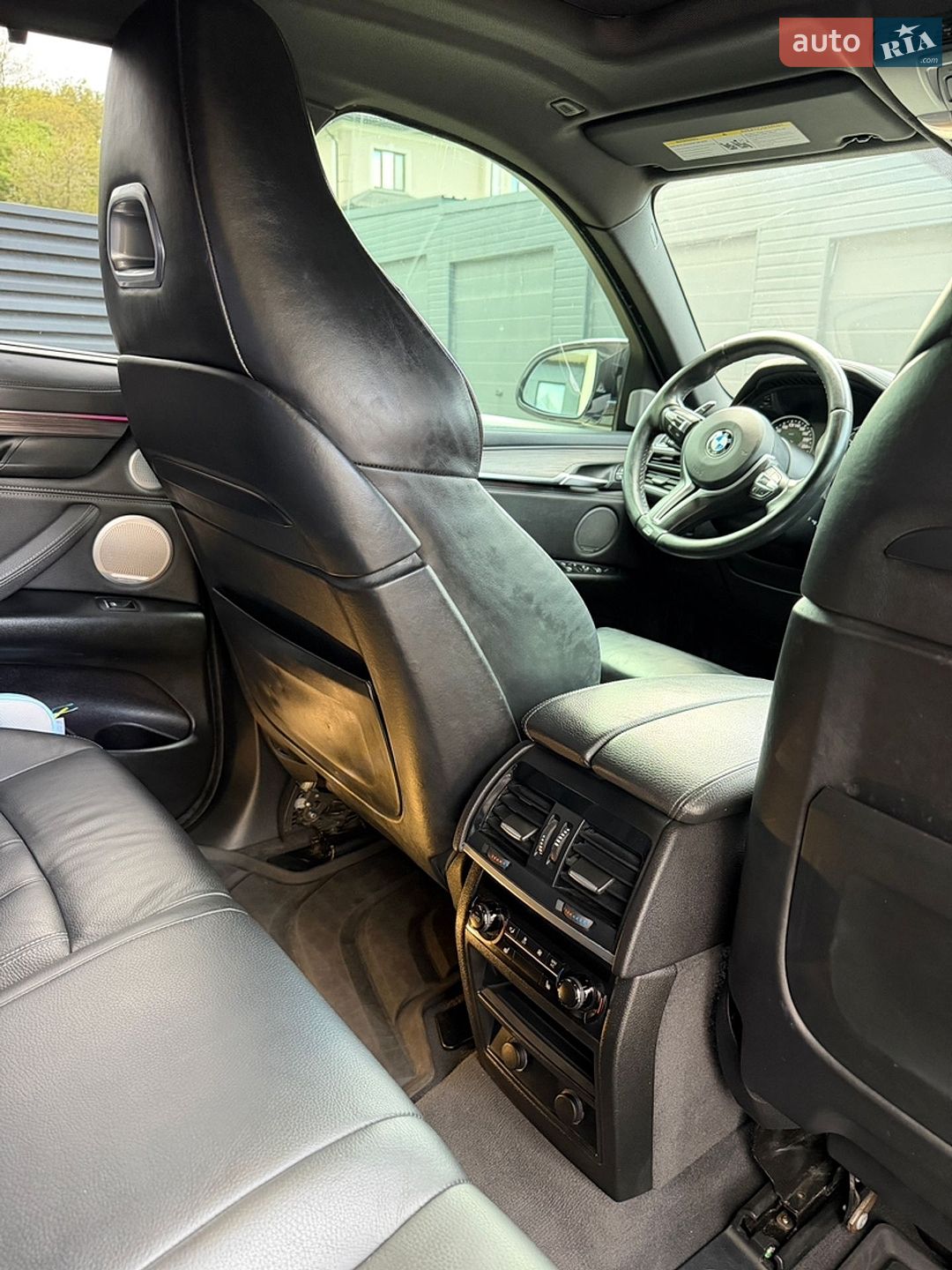 BMW X6 2017 VIN 5UXKU6C38H0W38674 фото оголошення 18 з 31
