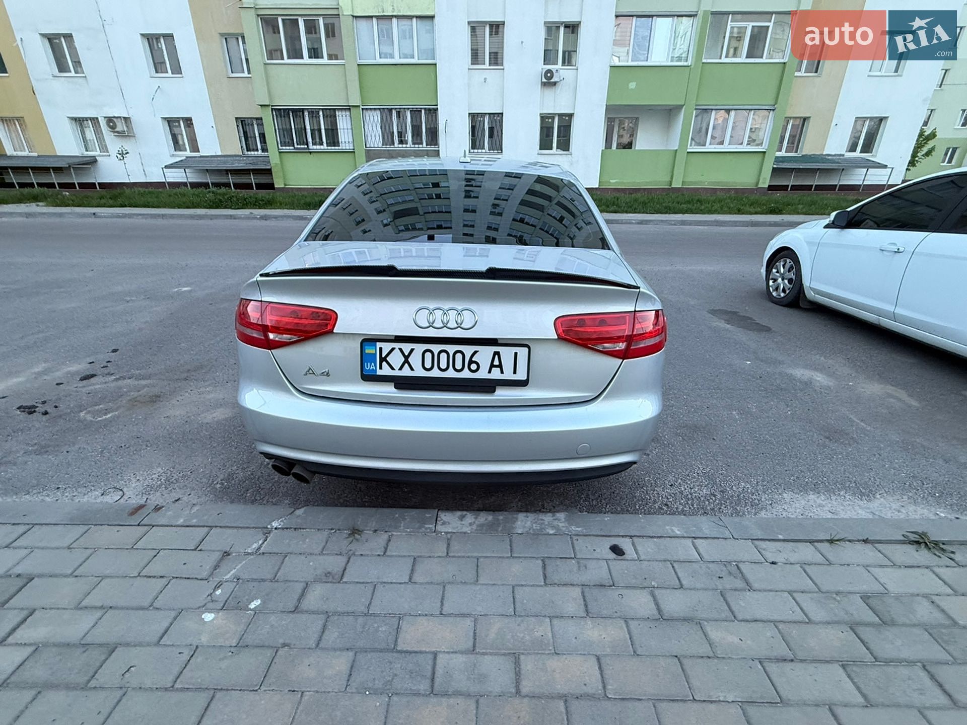 Audi A4 2014 VIN WAUAFAFL2EN031574 фото оголошення 7 з 17