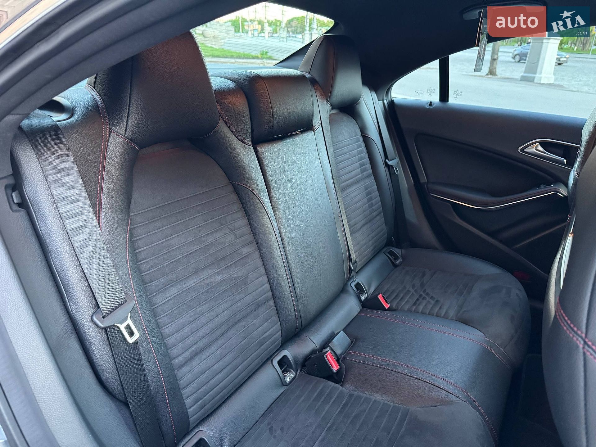 Mercedes-Benz CLA-Class 2015 VIN WDD1173431N280781 фото оголошення 25 з 31