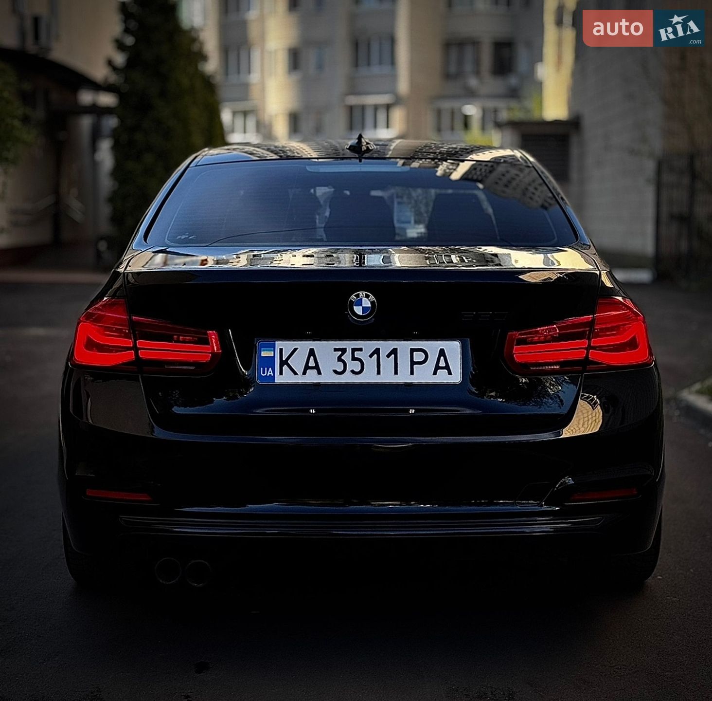 BMW 3 Series 2017 VIN WBA8B9G50JNU96633 фото оголошення 15 з 43