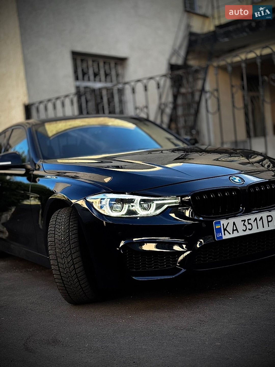 BMW 3 Series 2017 VIN WBA8B9G50JNU96633 фото оголошення 4 з 43