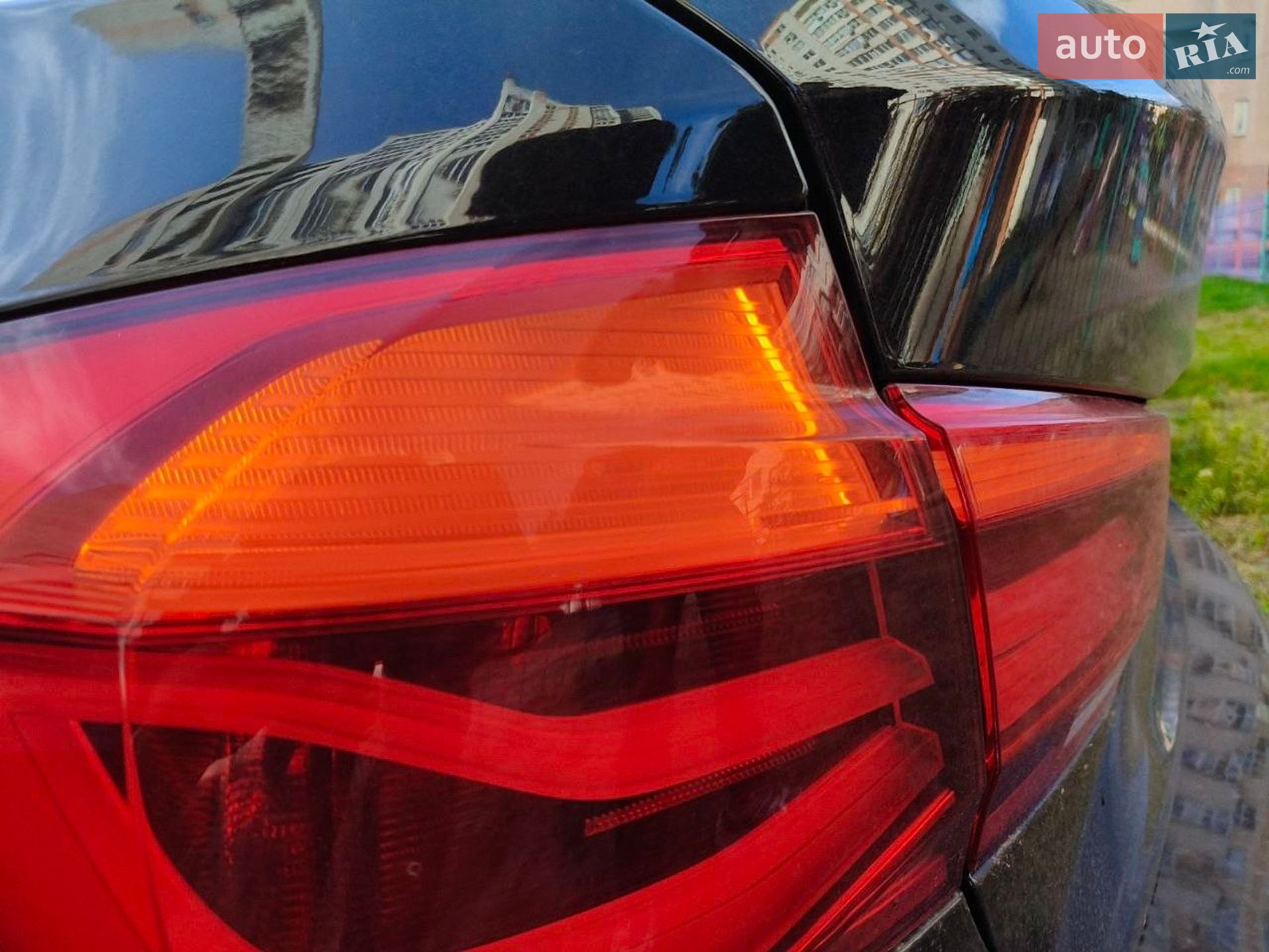 BMW 3 Series 2017 VIN WBA8B9G50JNU96633 фото оголошення 32 з 43