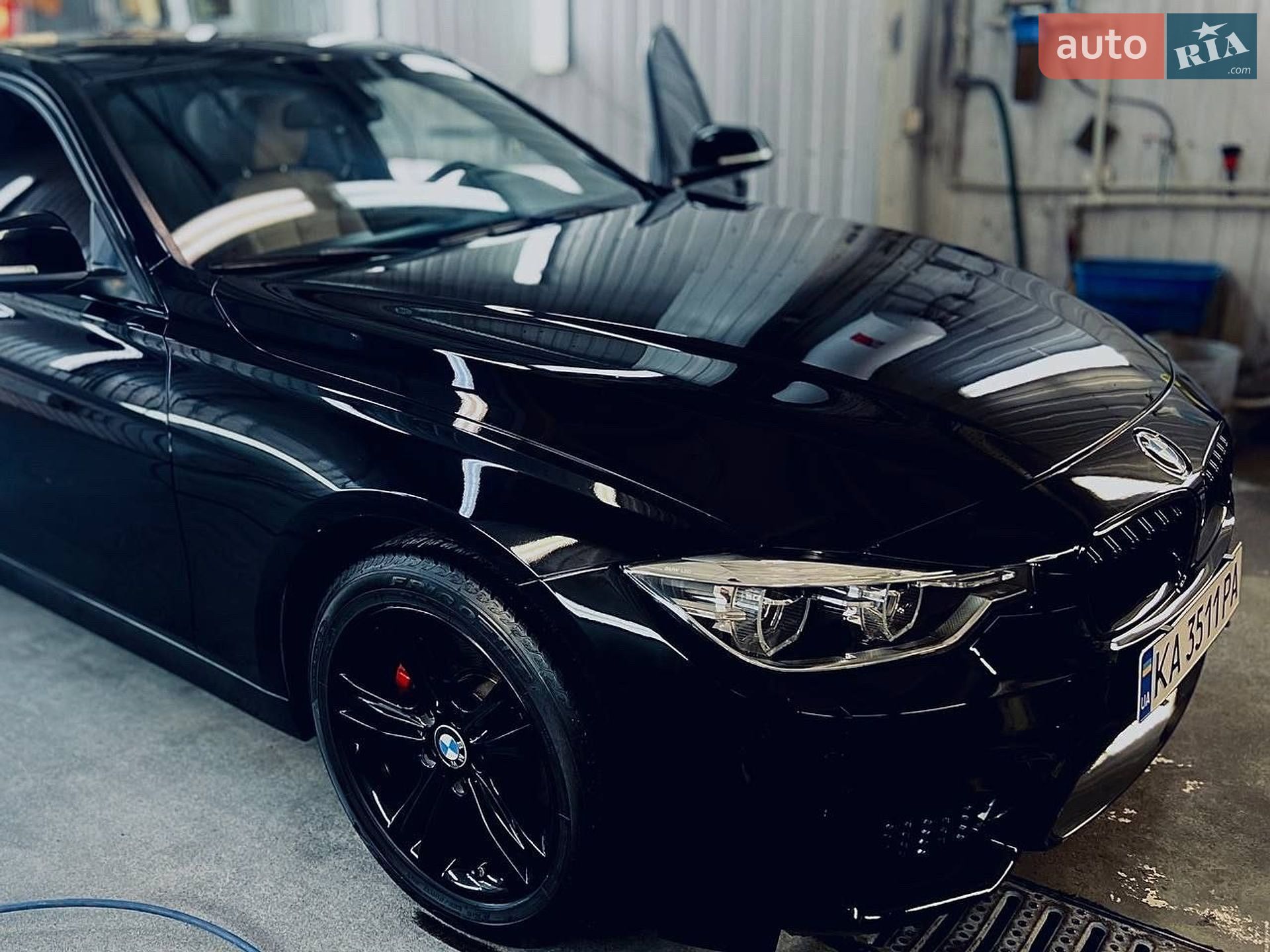 BMW 3 Series 2017 VIN WBA8B9G50JNU96633 фото оголошення 9 з 43