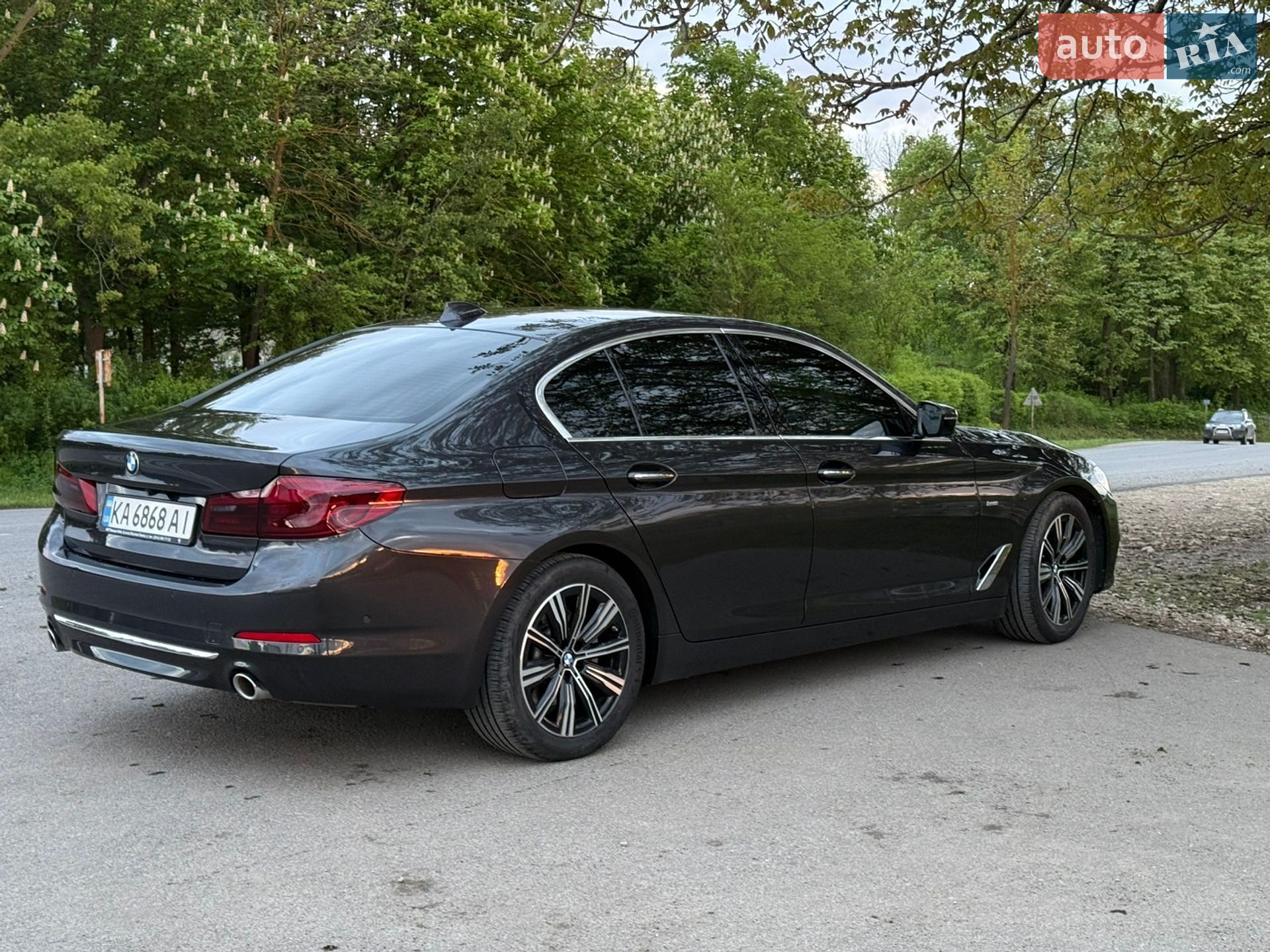 BMW 5 Series 2017 VIN WBAJC31030G870552 фото оголошення 32 з 70