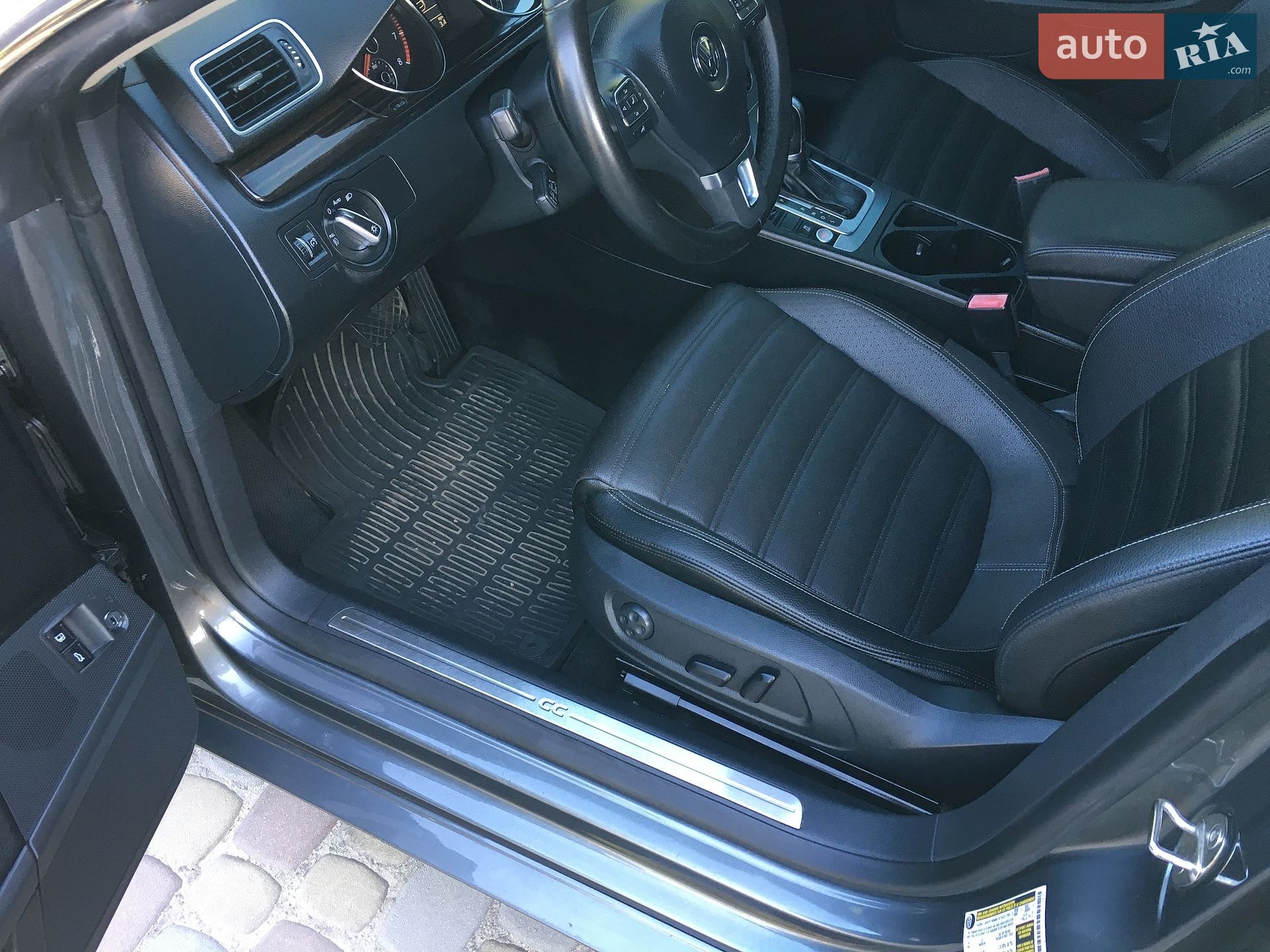 Volkswagen CC / Passat CC 2016 VIN WVWKP7AN4HE502449 фото оголошення 12 з 15