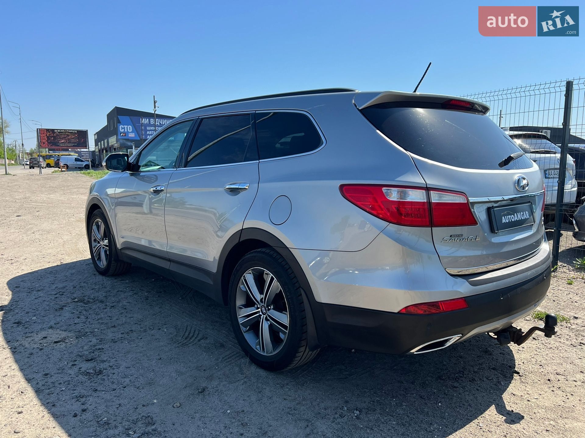 Hyundai Grand Santa Fe 2015 VIN KMHSN81XDFU109517 фото оголошення 6 з 23