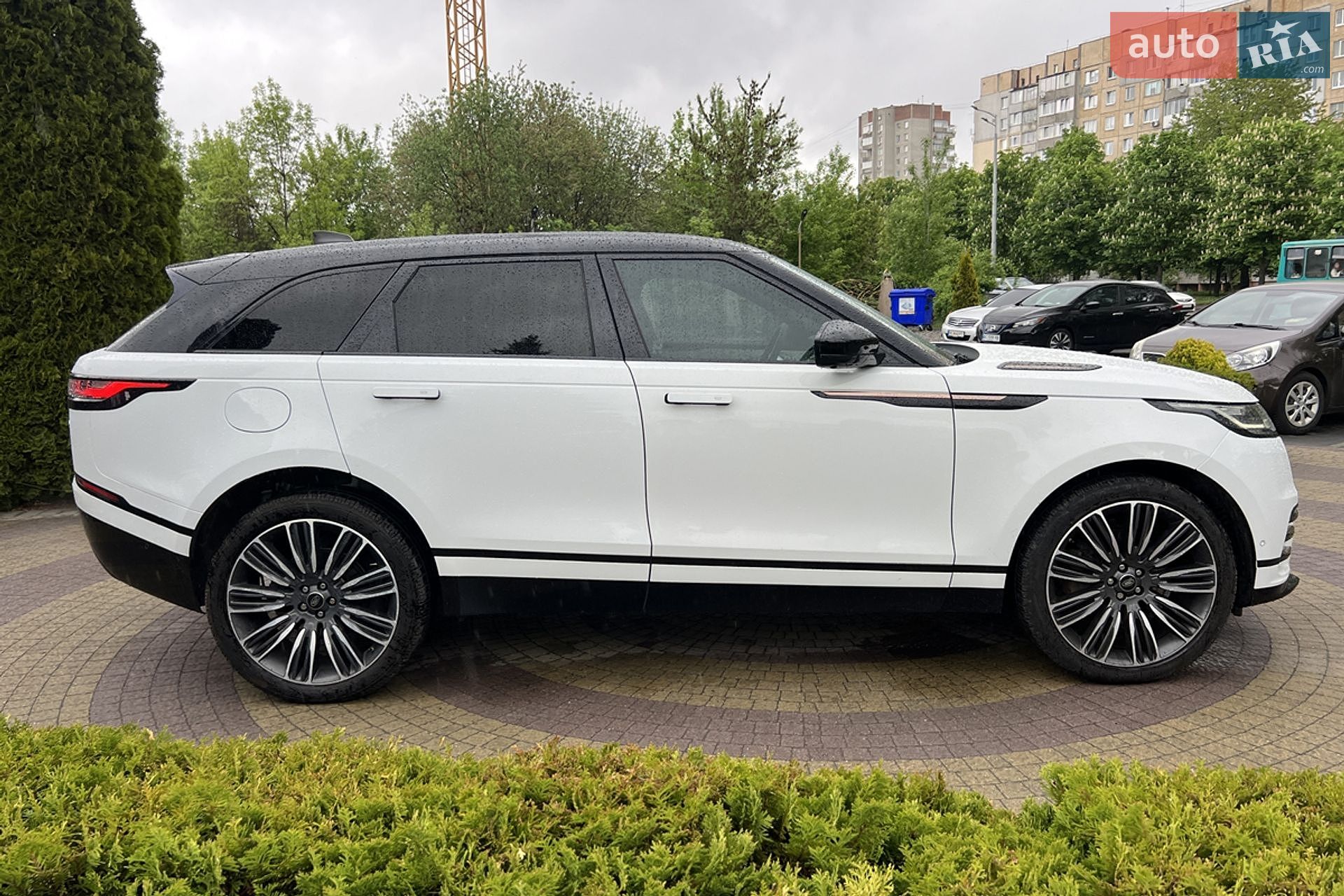 Land Rover Range Rover Velar 2018 VIN SALYM2RV8JA753961 фото оголошення 9 з 30