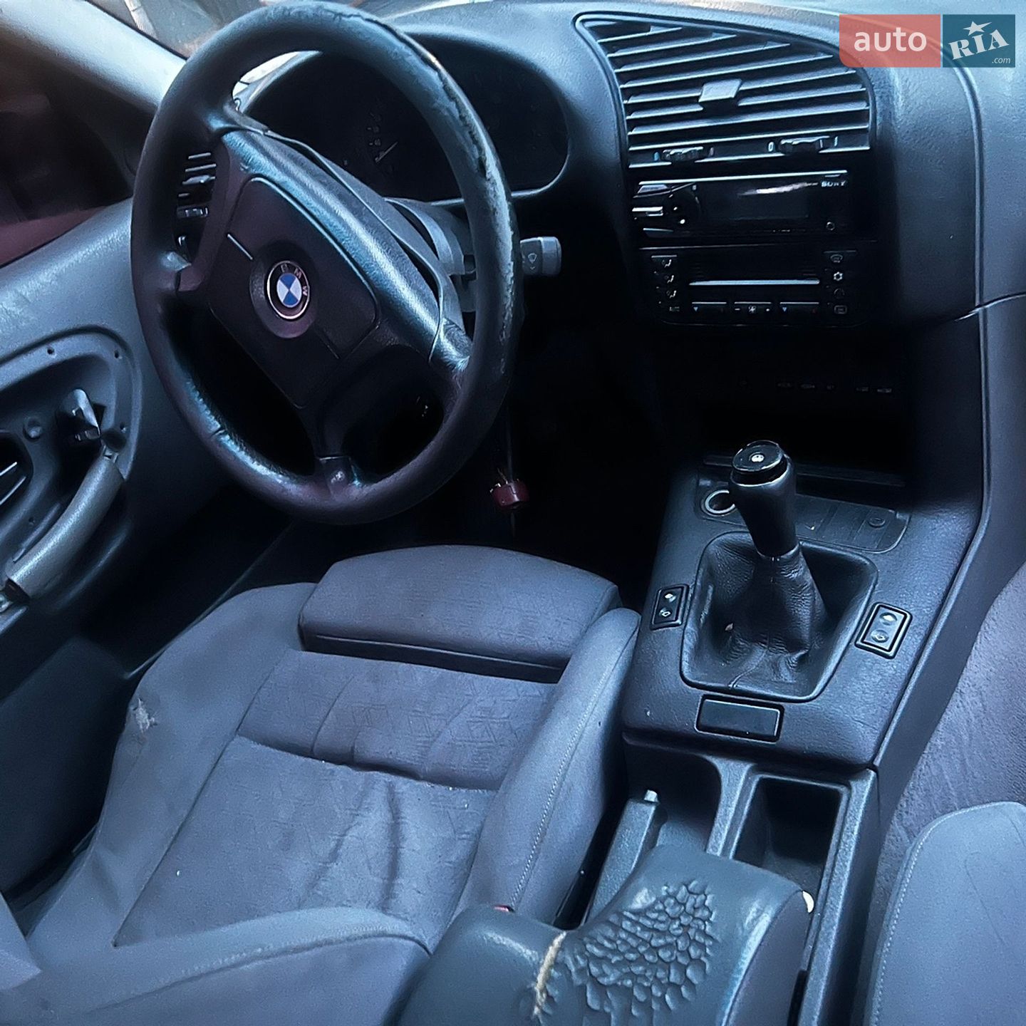 BMW 3 Series 1995 VIN WBACB51050AN13013 фото оголошення 7 з 13