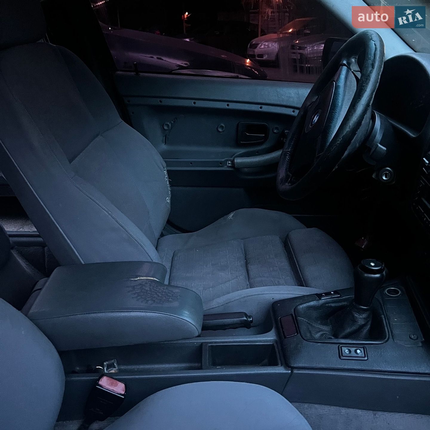 BMW 3 Series 1995 VIN WBACB51050AN13013 фото оголошення 8 з 13