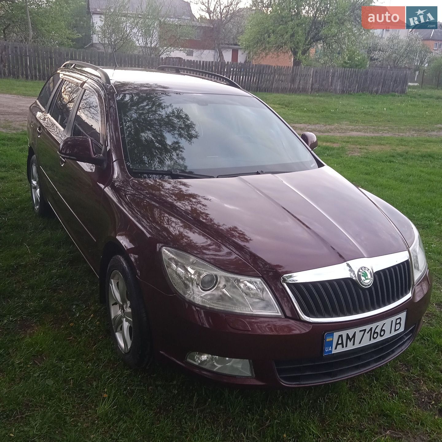 Skoda Octavia 2010 VIN TMBGE61Z5A2095998 фото оголошення 4 з 23