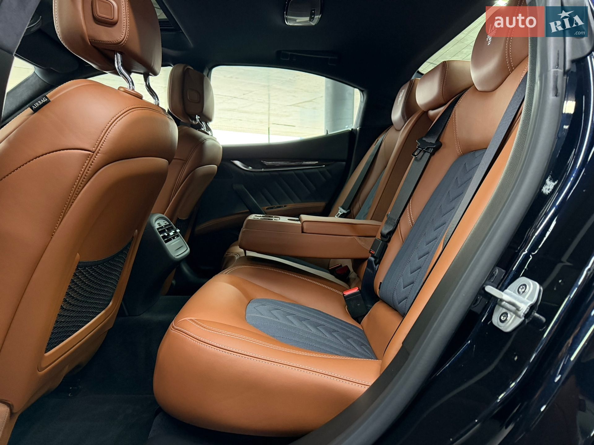 Maserati Ghibli 2020 VIN ZAM57YTL0L1351815 фото оголошення 26 з 31