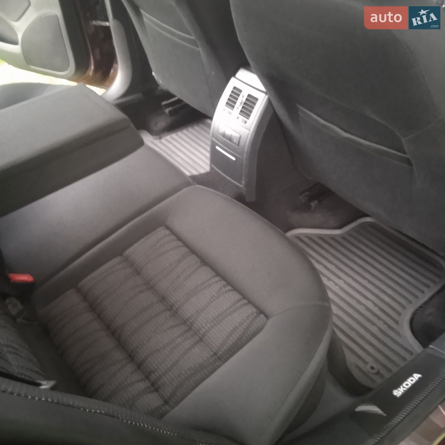 Skoda Octavia 2010 VIN TMBGE61Z5A2095998 фото оголошення 13 з 23