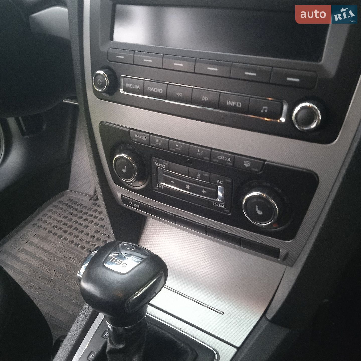 Skoda Octavia 2010 VIN TMBGE61Z5A2095998 фото оголошення 19 з 23