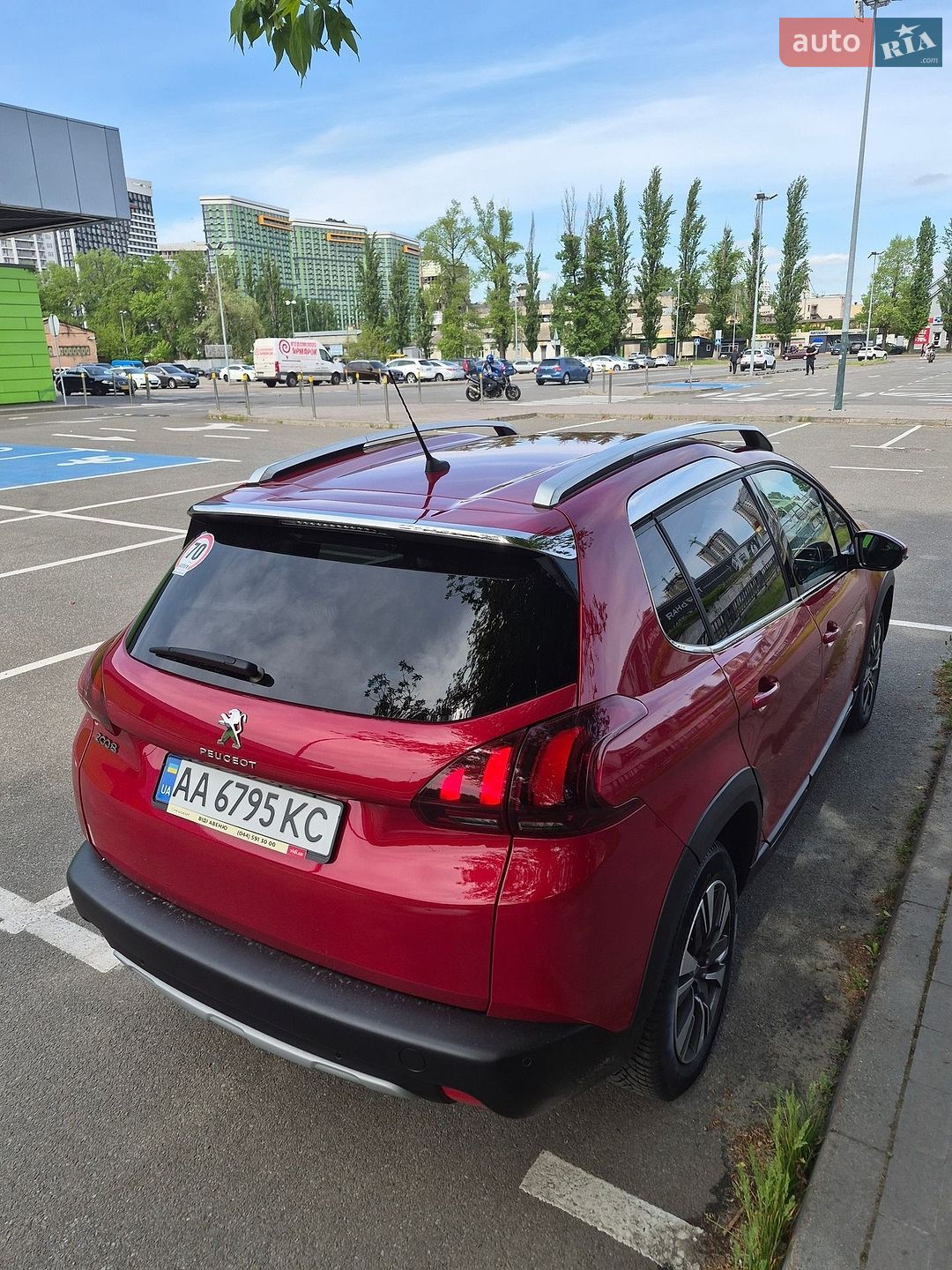Peugeot 2008 2019 VIN VF3CUHNVTKY201797 фото оголошення 10 з 60