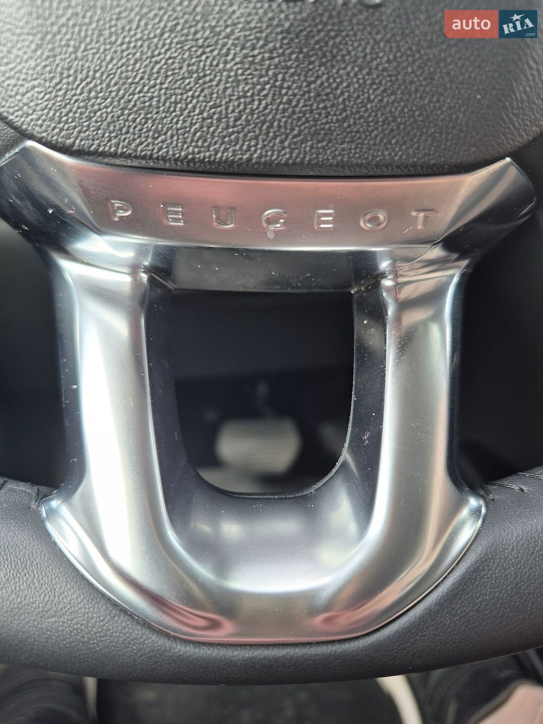 Peugeot 2008 2019 VIN VF3CUHNVTKY201797 фото оголошення 27 з 60