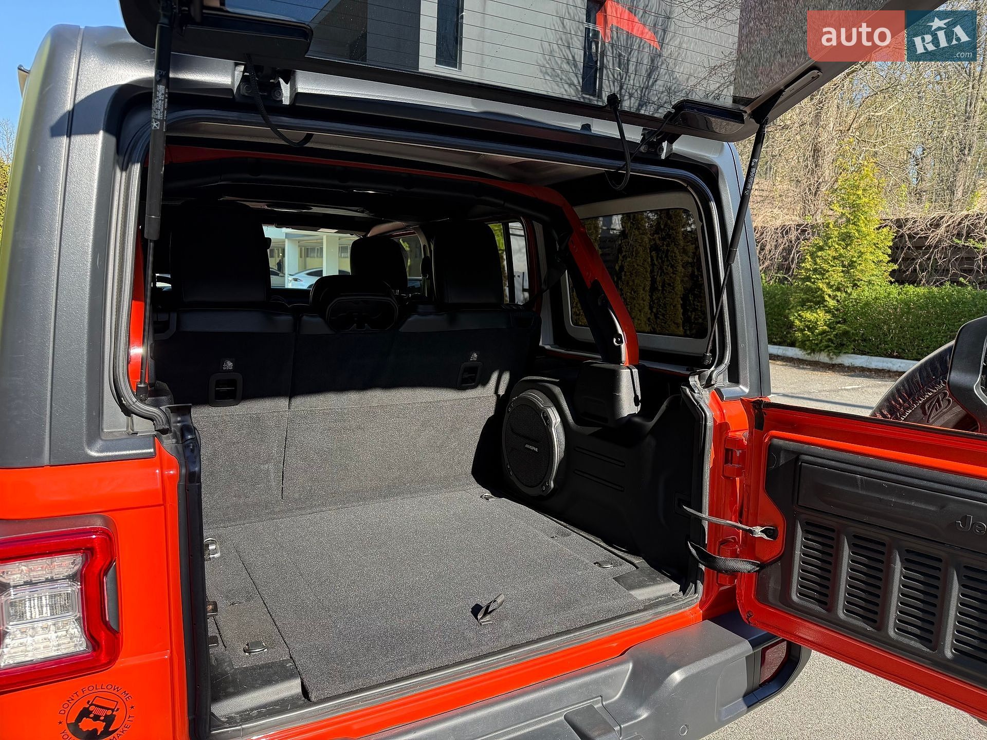 Jeep Wrangler 2018 VIN 1C4HJXEN7JW236298 фото оголошення 22 з 55