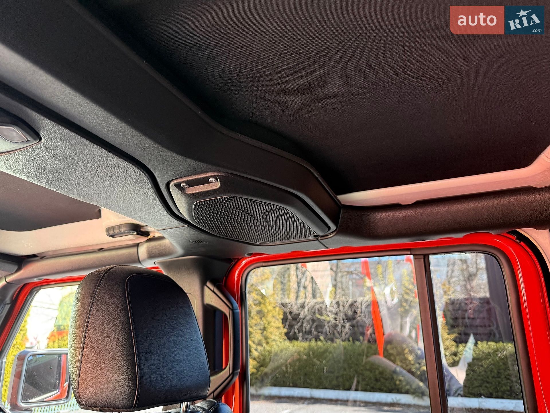 Jeep Wrangler 2018 VIN 1C4HJXEN7JW236298 фото оголошення 24 з 55